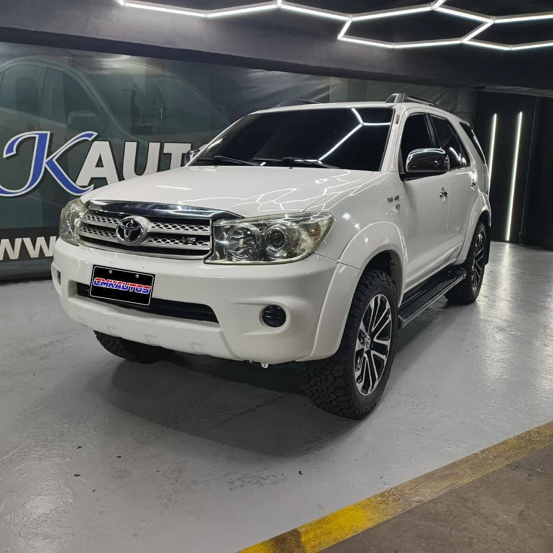 2011 Toyota Fortuner