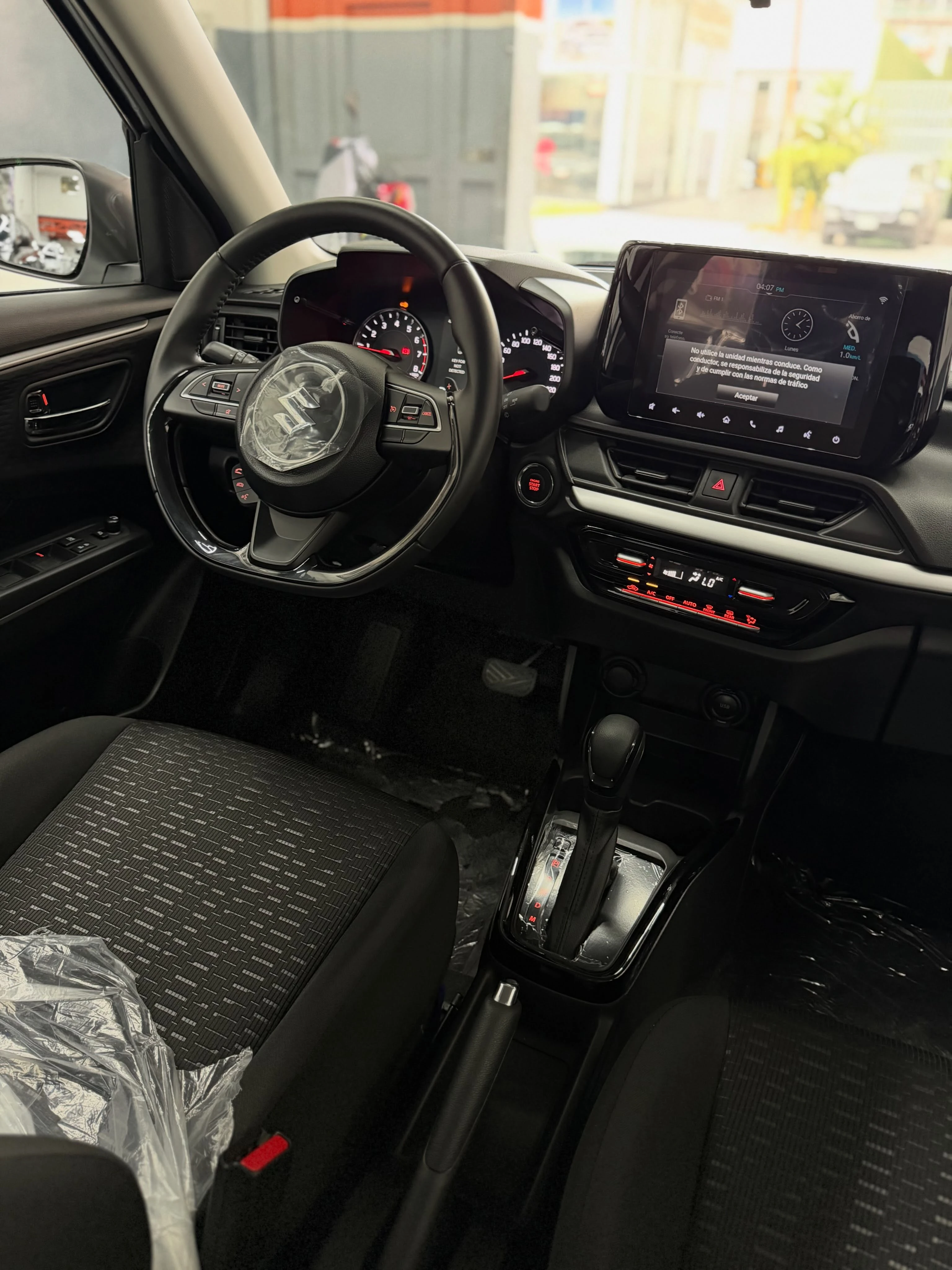 2026 Suzuki Swift — foto 12