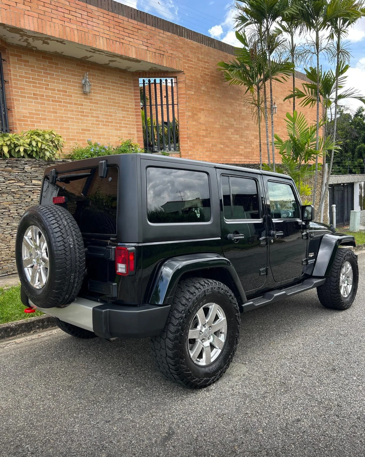2015 Jeep Wrangler Rubicon Sahara — foto 6