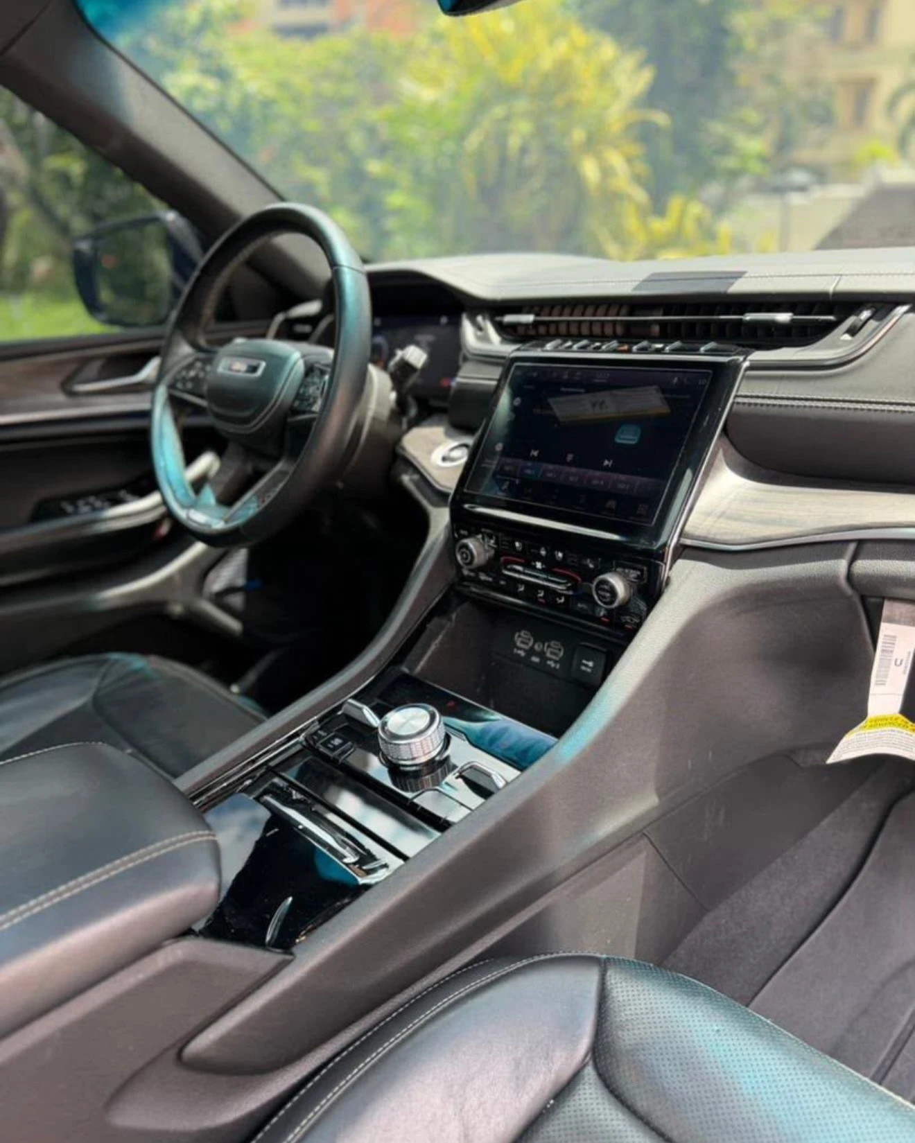 2022 Jeep Grand Cherokee Overland — foto 6