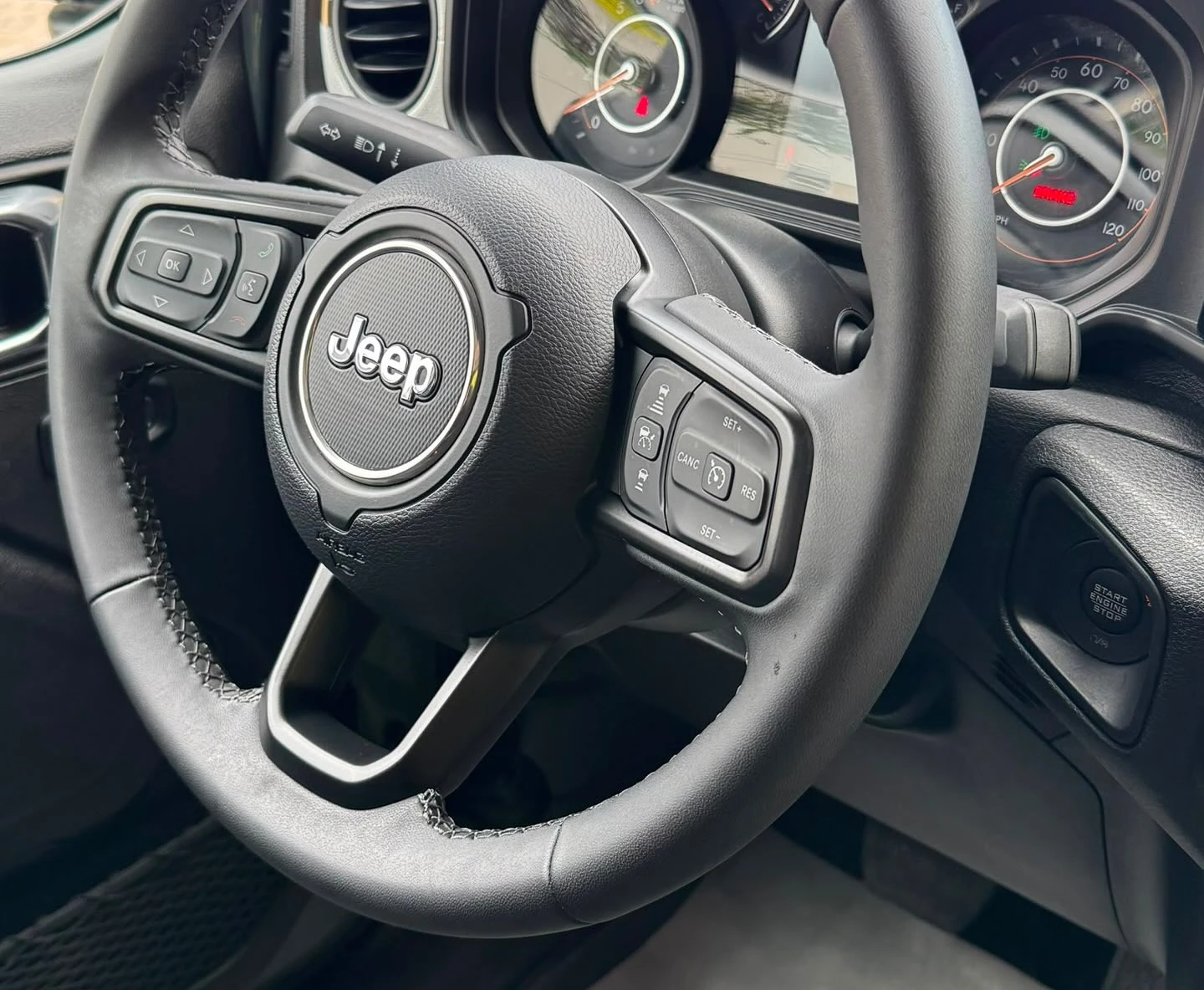 2025 Jeep Gladiator Full — foto 3