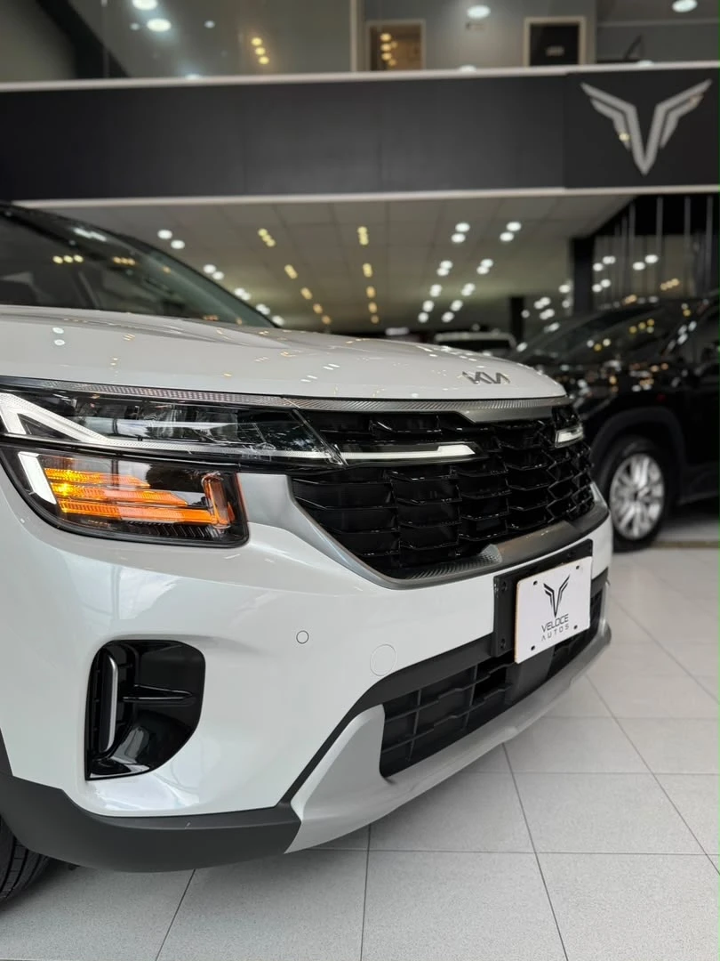 2026 Kia Seltos LUXURY — foto 5