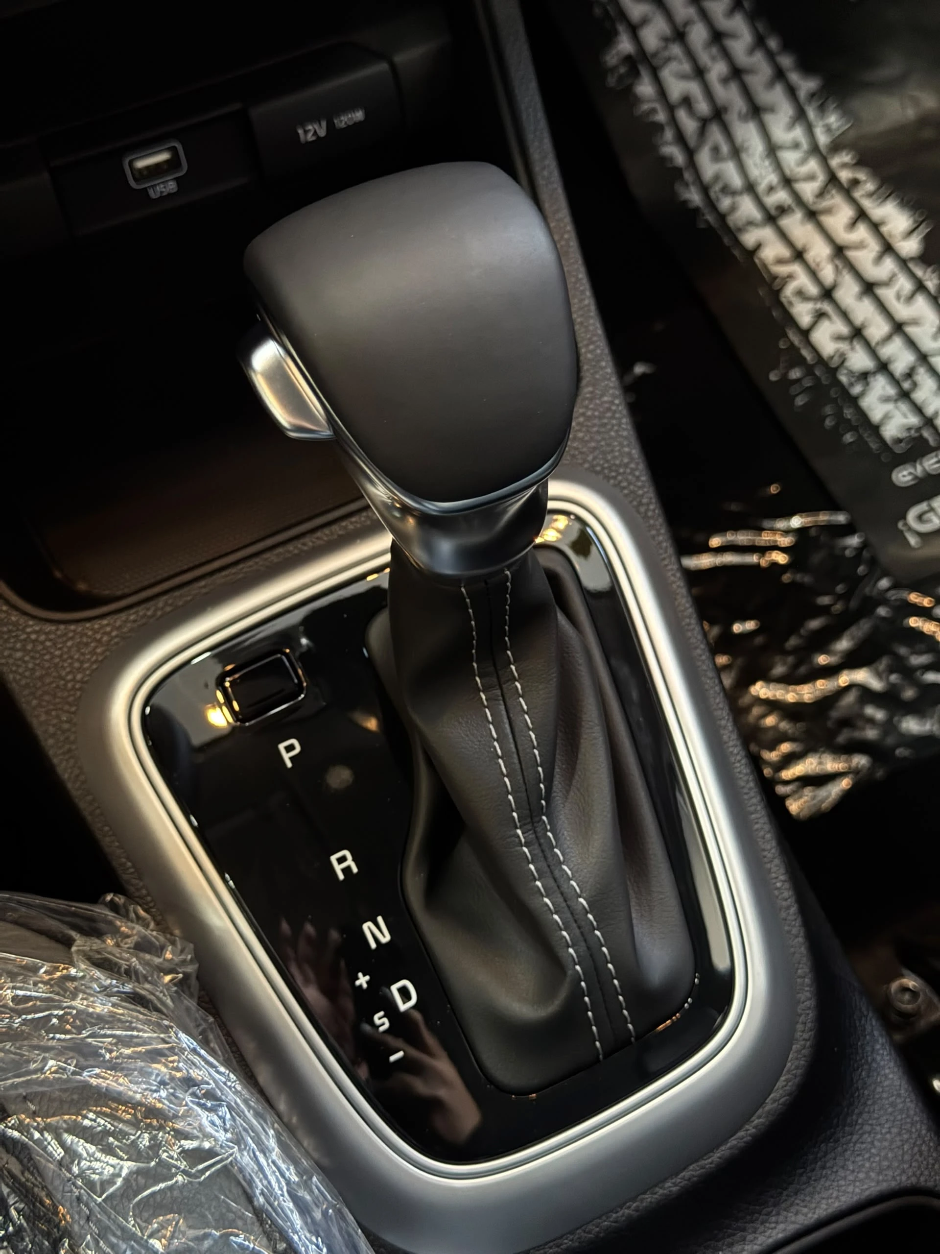 2026 Kia KX1 — foto 8