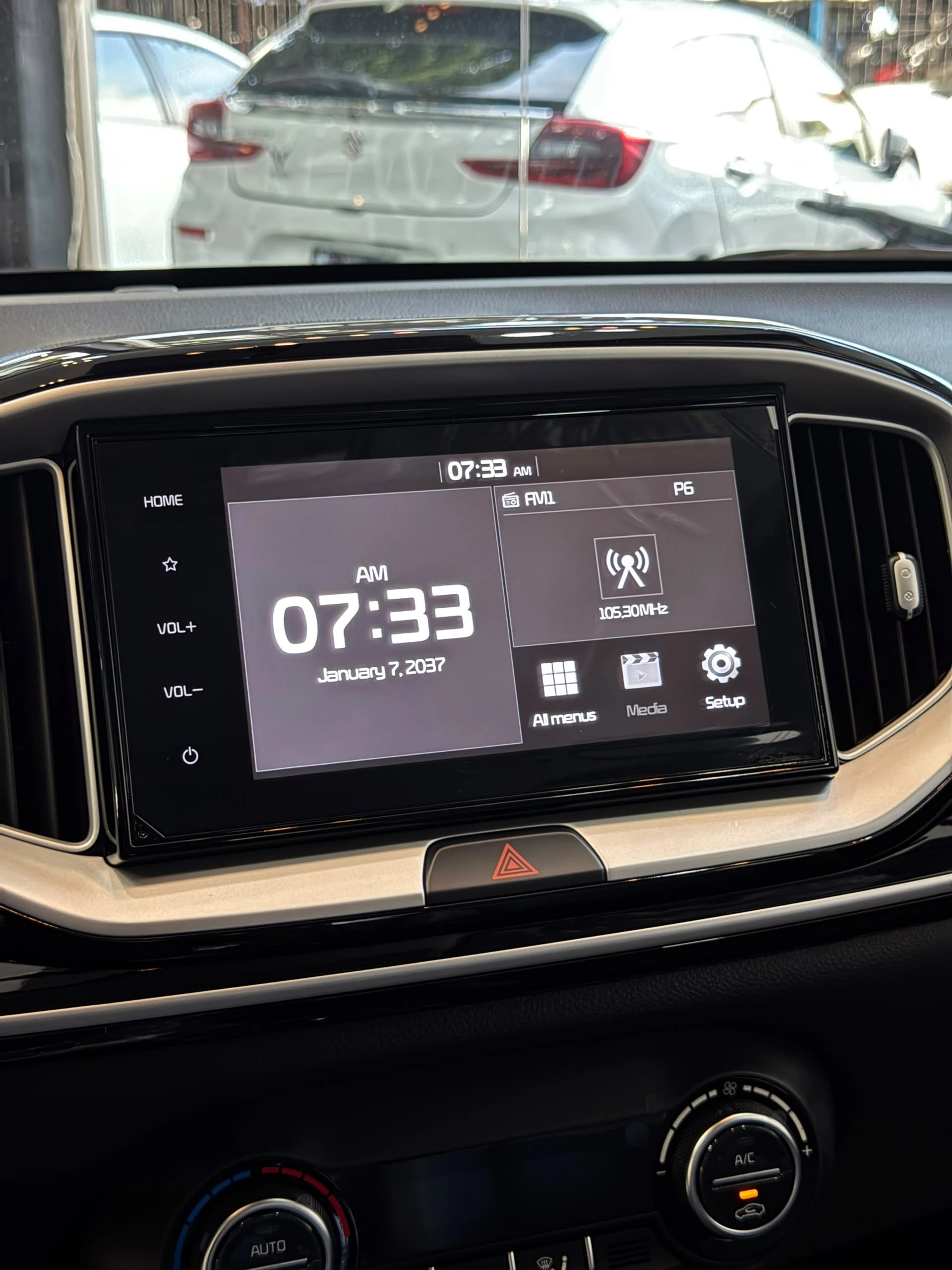 2026 Kia KX1 — foto 9