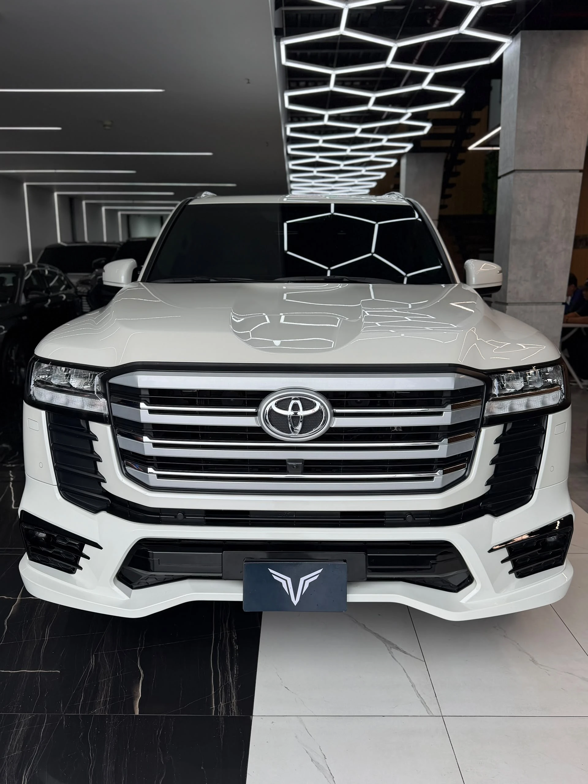 2025 Toyota Land Cruiser — foto 3