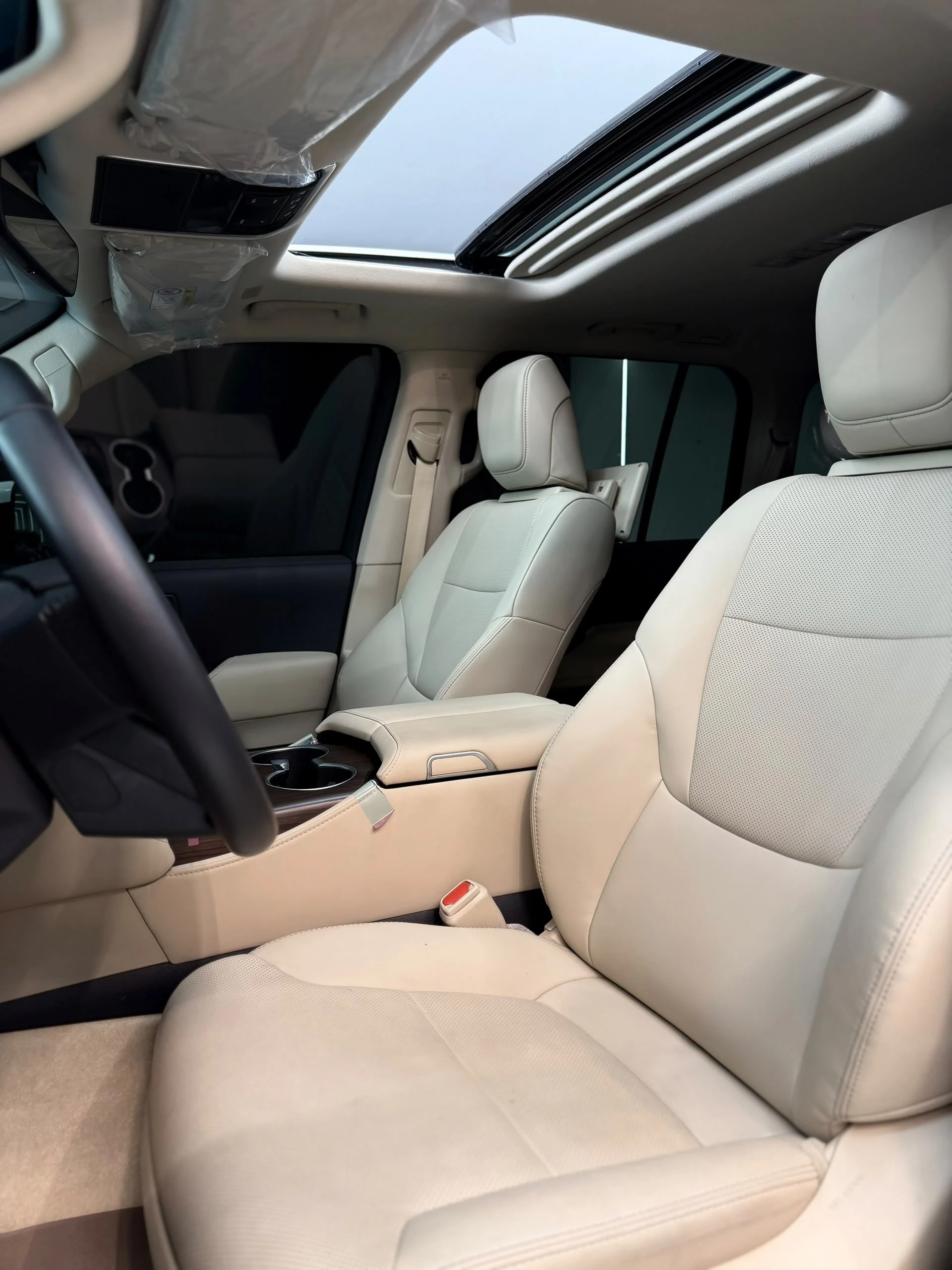 2025 Toyota Land Cruiser — foto 12