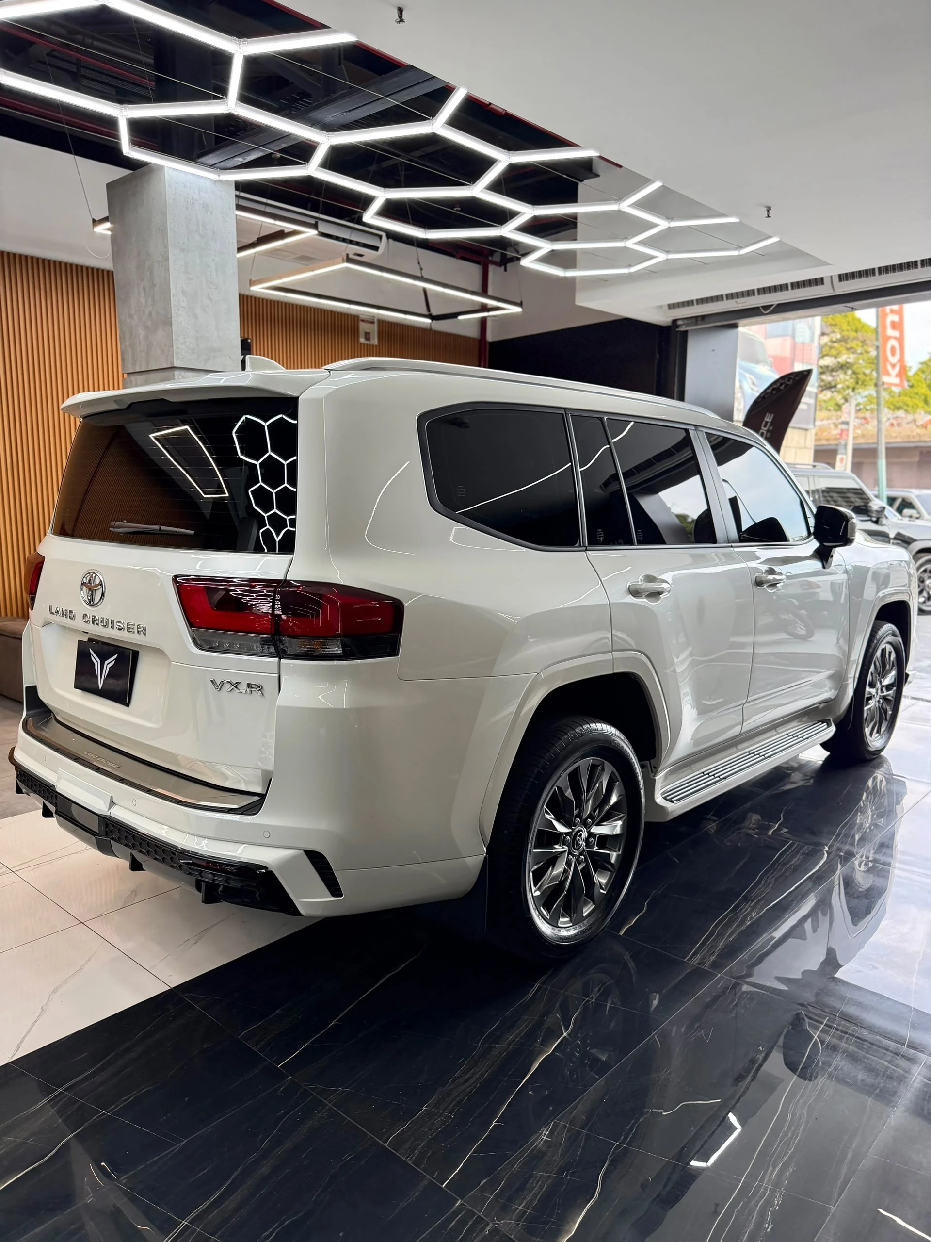2025 Toyota Land Cruiser — foto 17