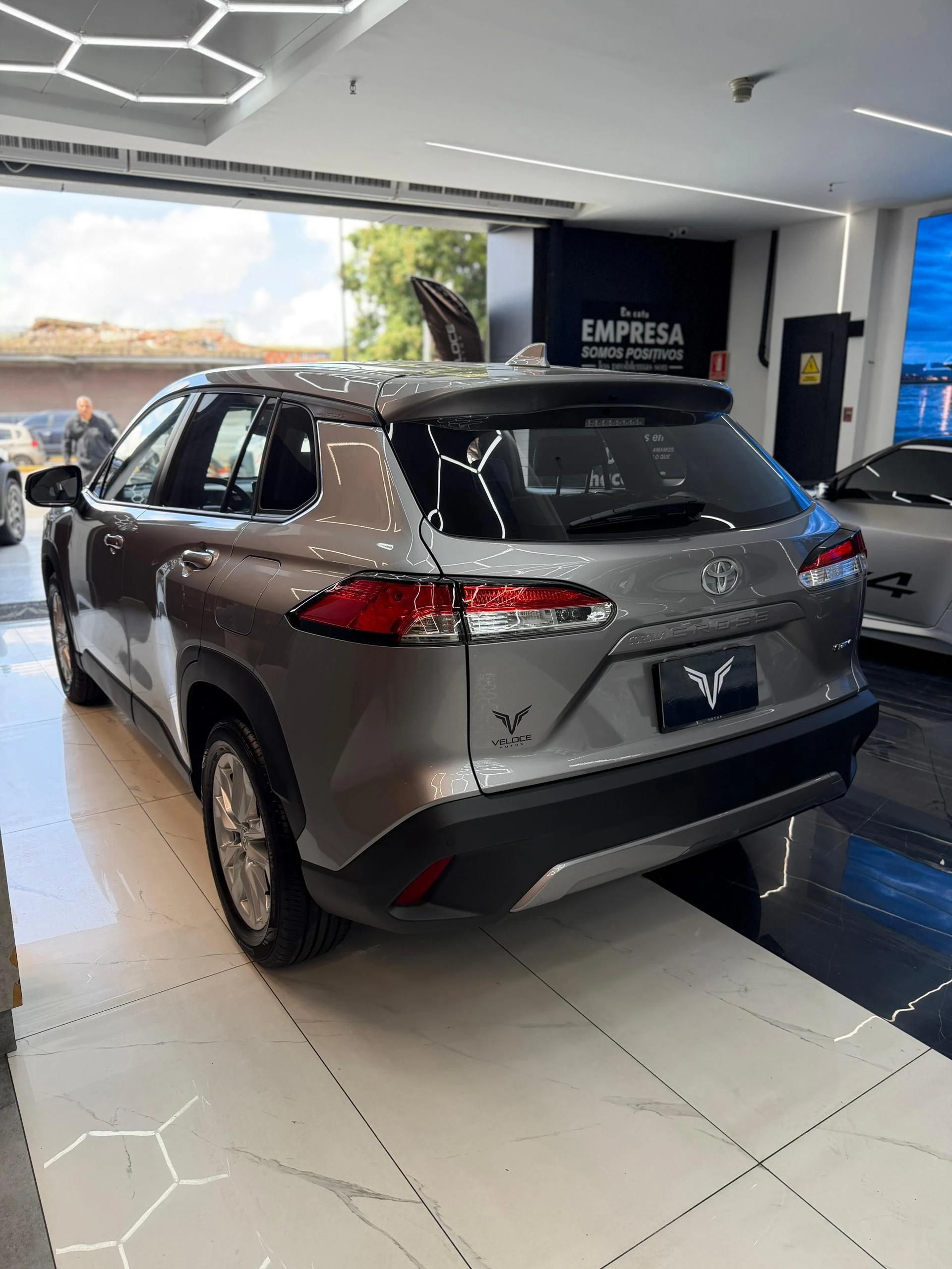 2026 Toyota Corolla Cross ELITE HEV — foto 16