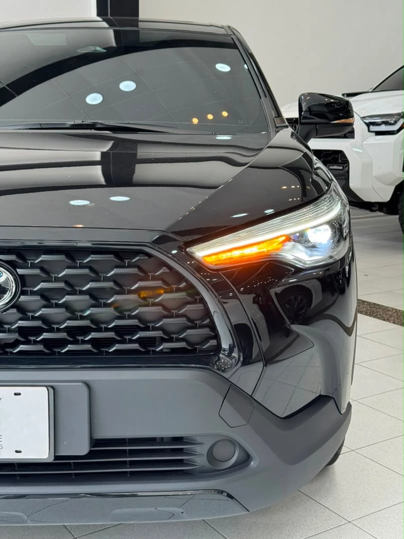 2025 Toyota Corolla Cross LUXURY — foto 4