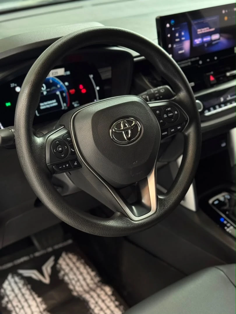 2025 Toyota Corolla Cross LUXURY — foto 8