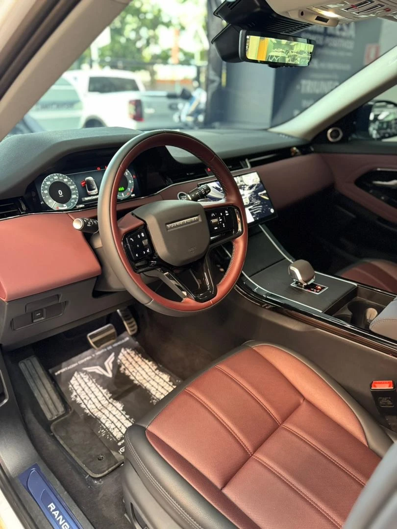 2025 Land Rover Range Rover Evoque P250 DYNAMIC SE — foto 8