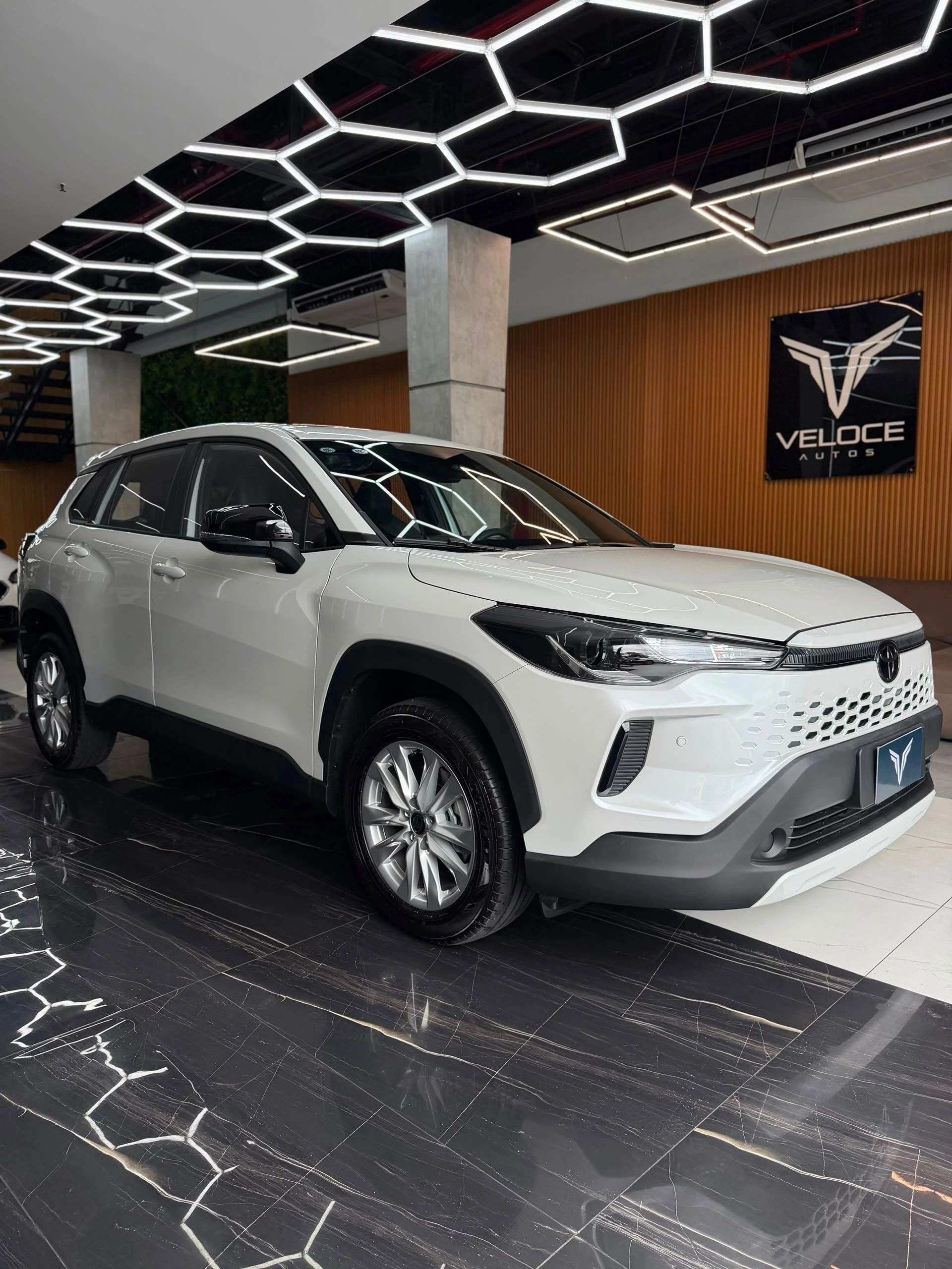 2026 Toyota Corolla Cross ELITE — foto 2