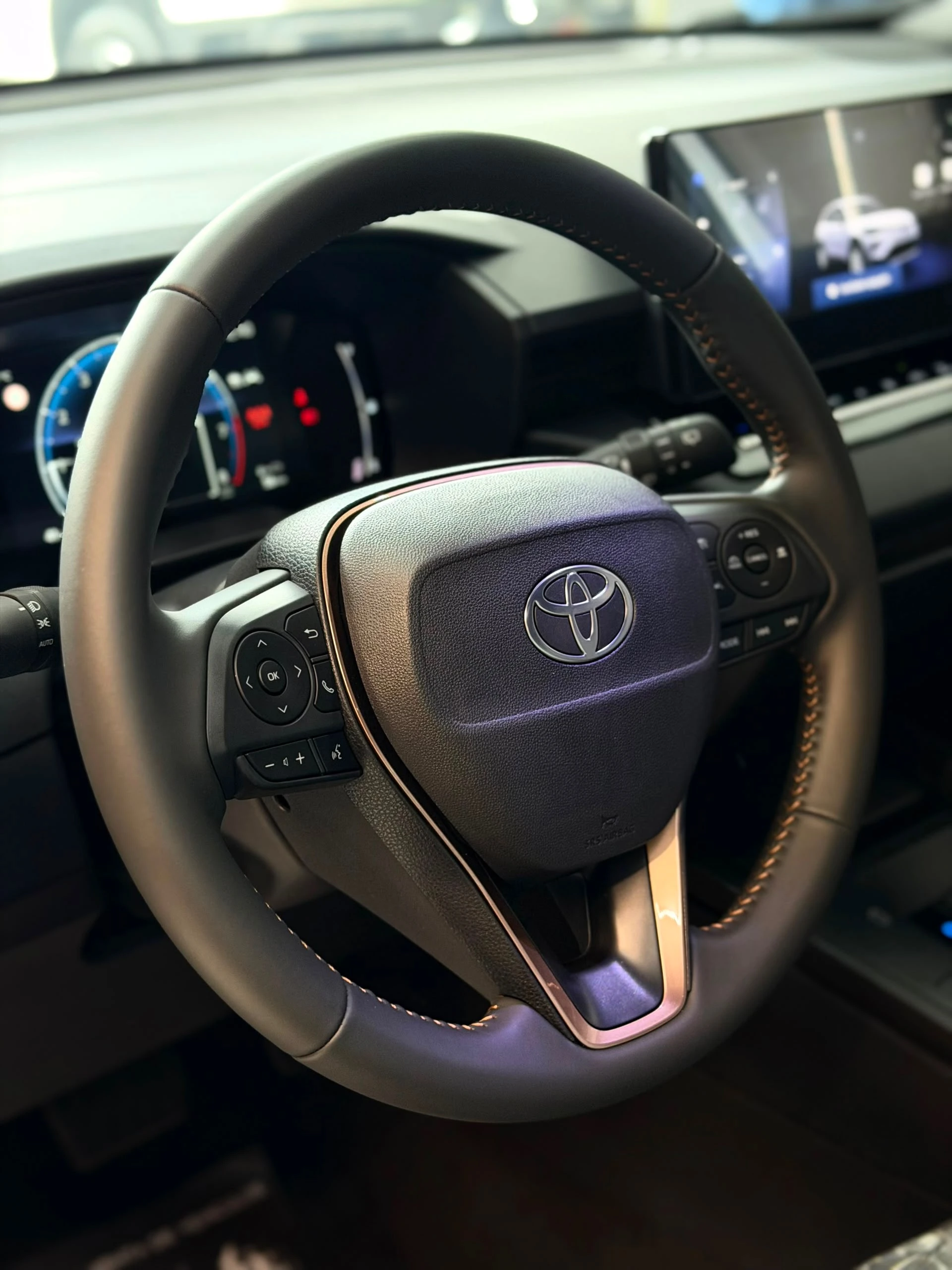 2026 Toyota Corolla Cross ELITE — foto 7