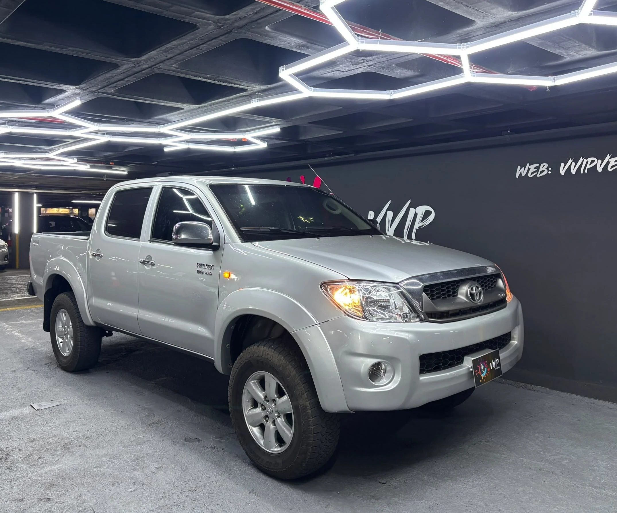 2011 Toyota Hilux Kavak — foto 2