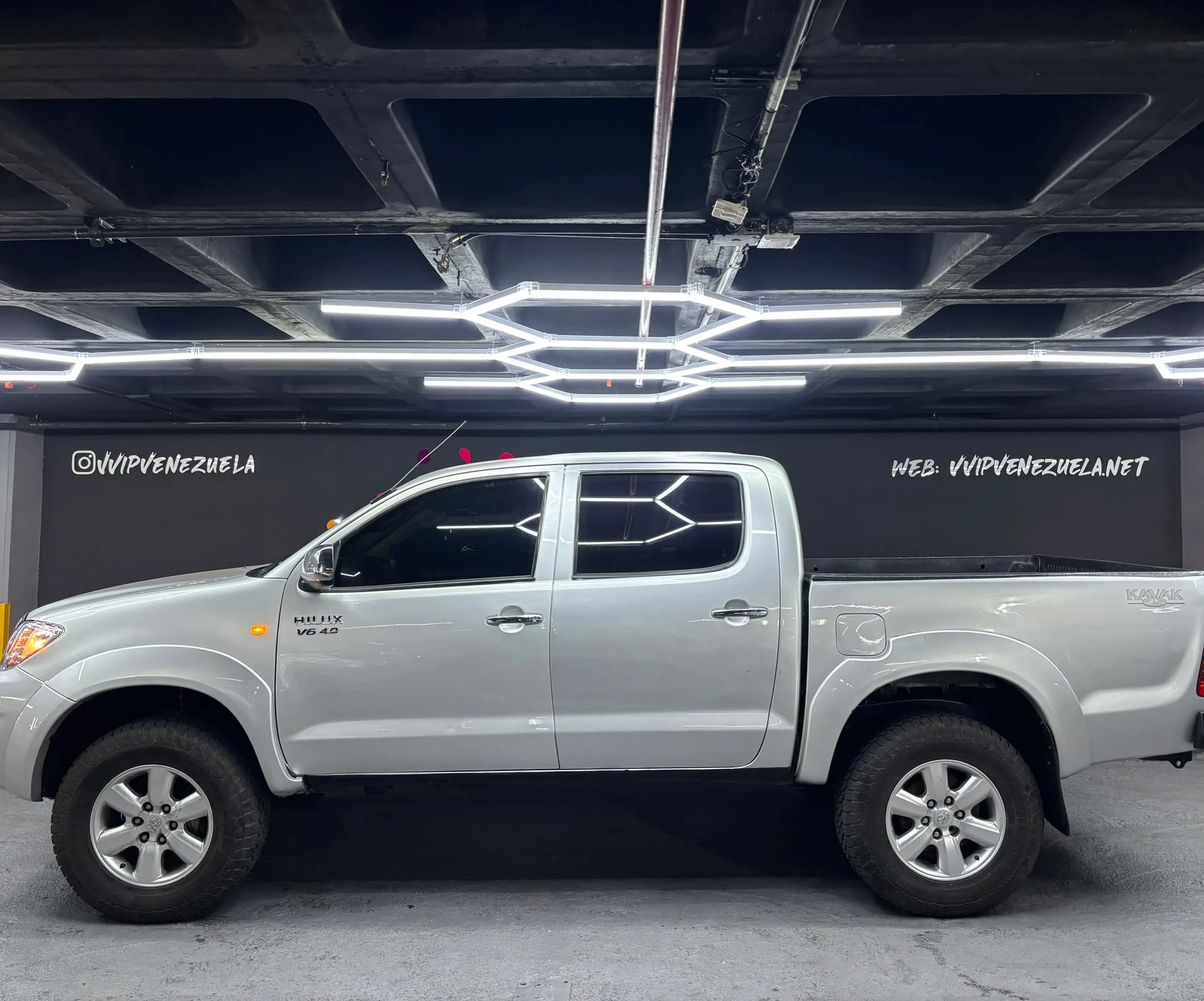 2011 Toyota Hilux Kavak — foto 4