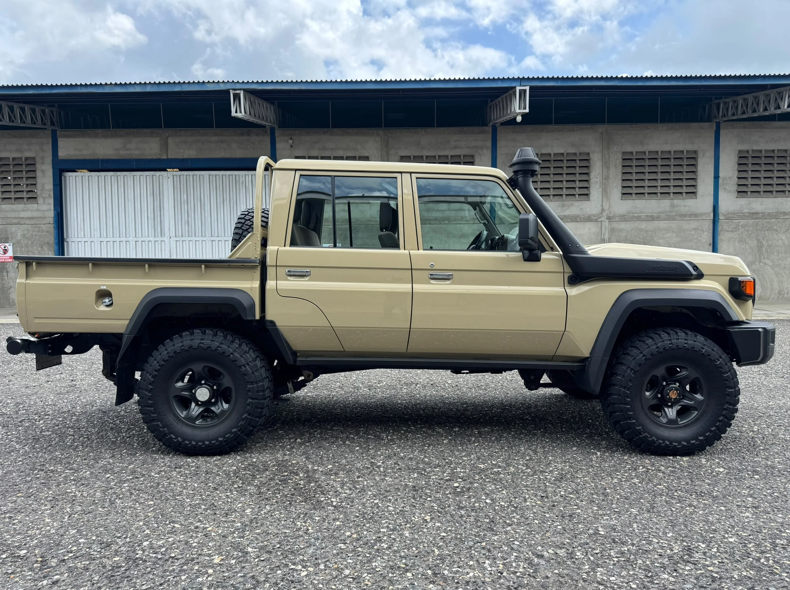 2024 Toyota Land Cruiser LX — foto 6