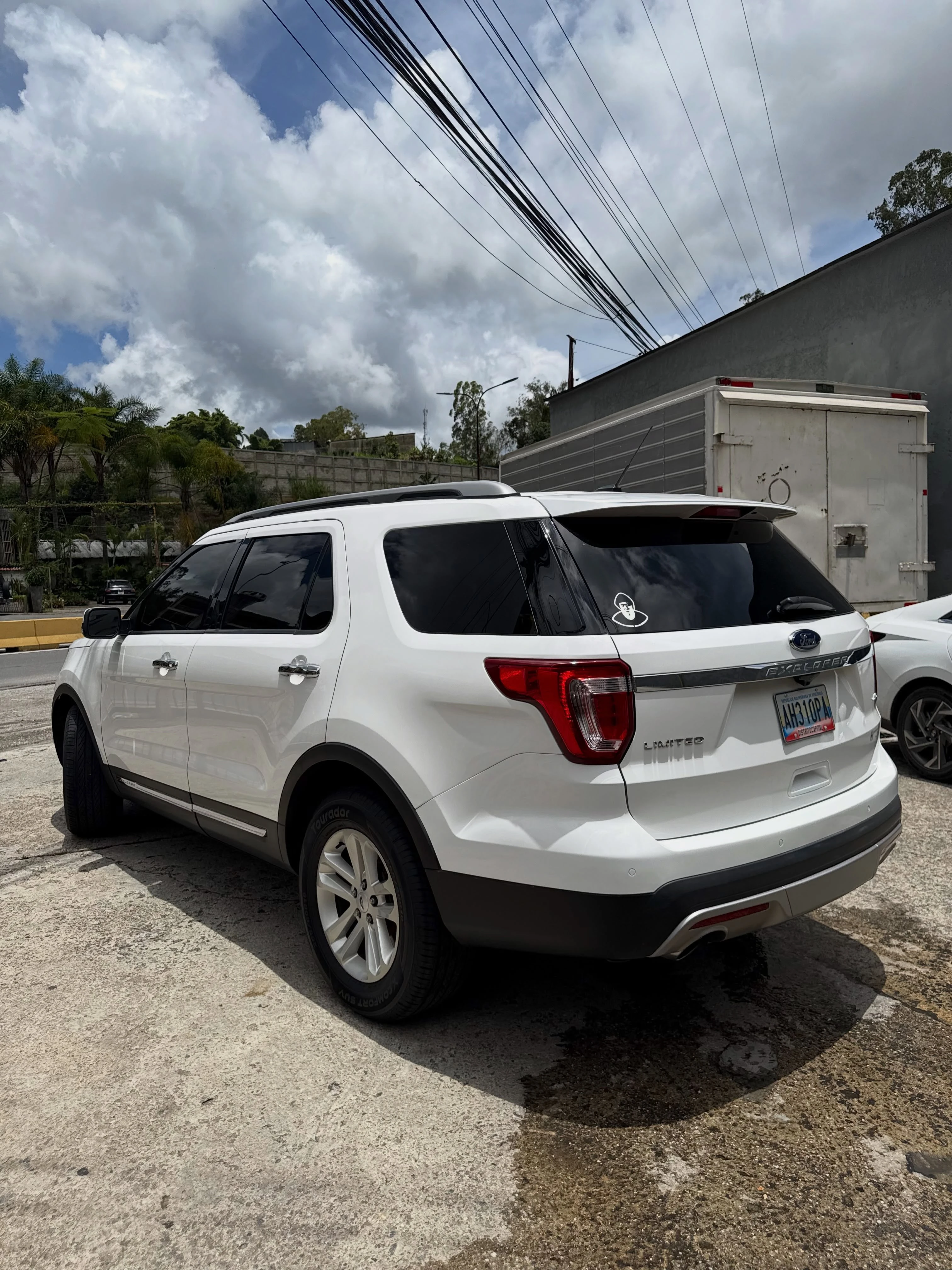 2016 Ford Explorer LIMITED — foto 5