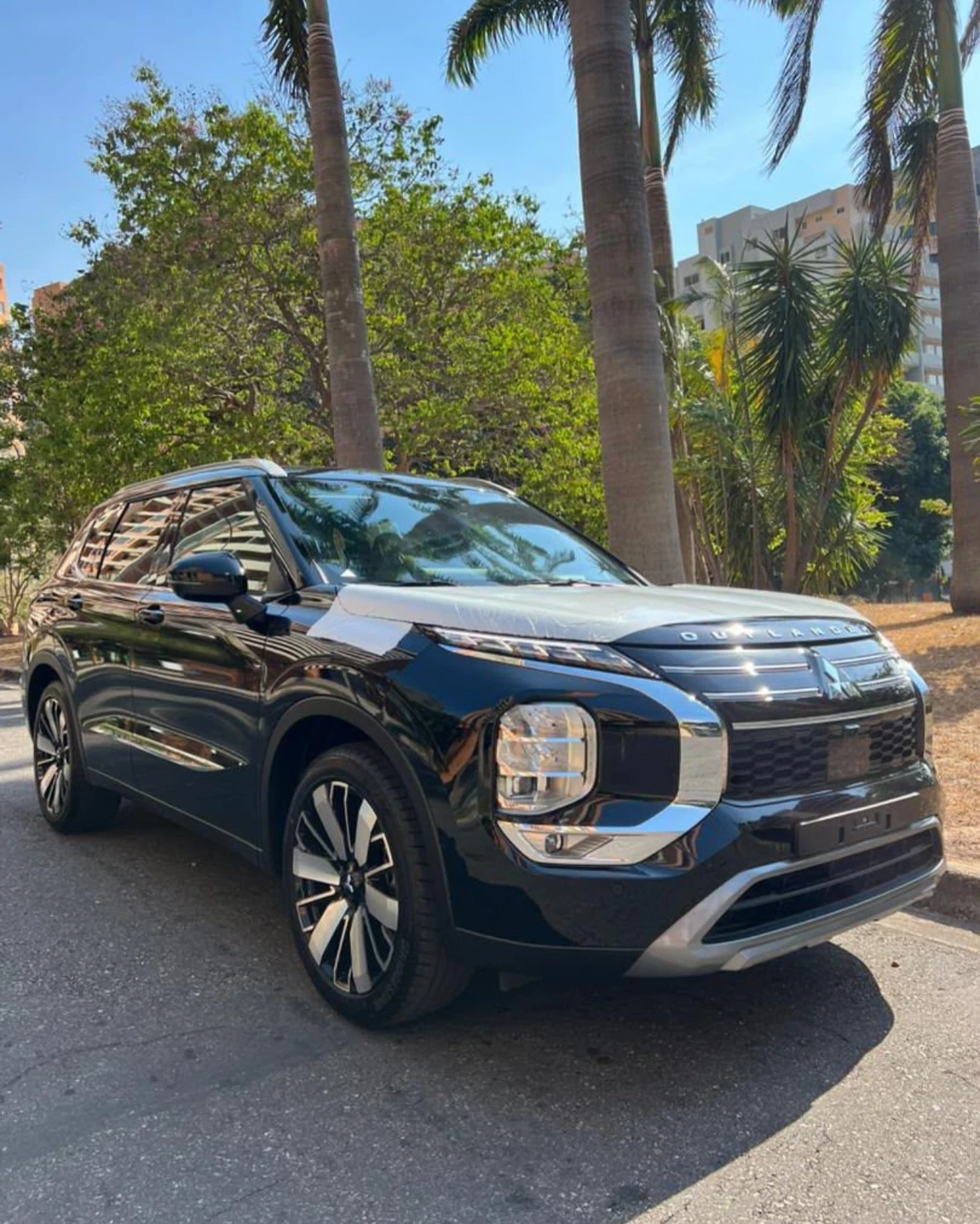 2026 Mitsubishi Outlander Launch edition — foto 2