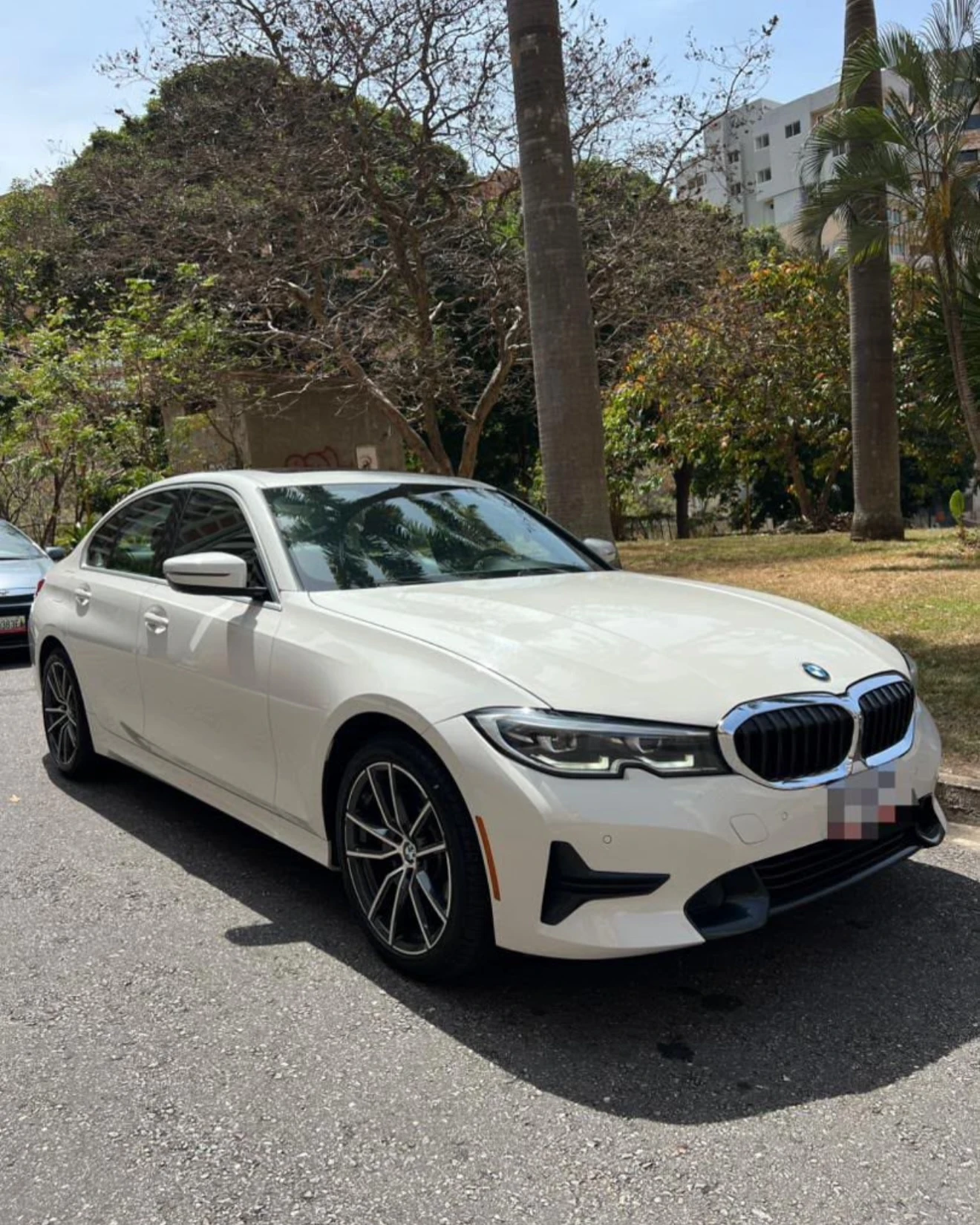 2021 BMW 330i XDRIVE — foto 2