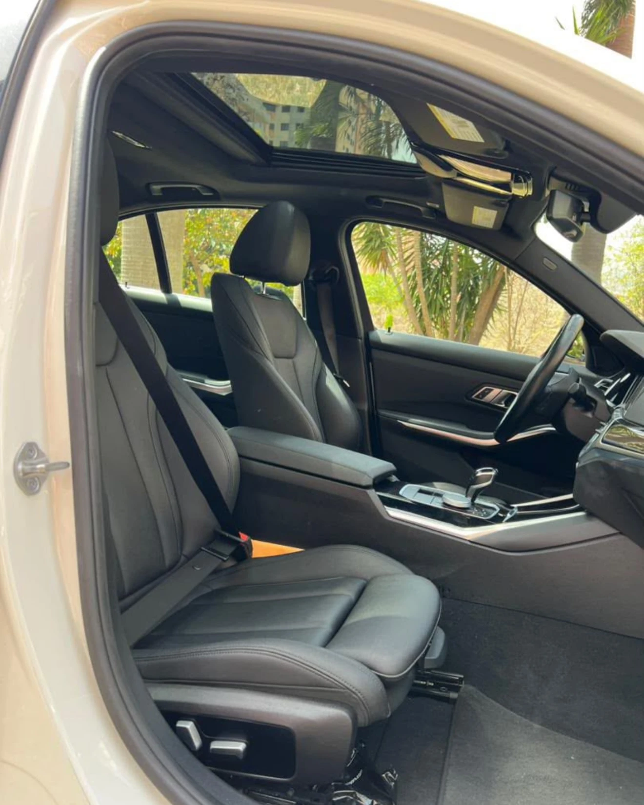 2021 BMW 330i XDRIVE — foto 6