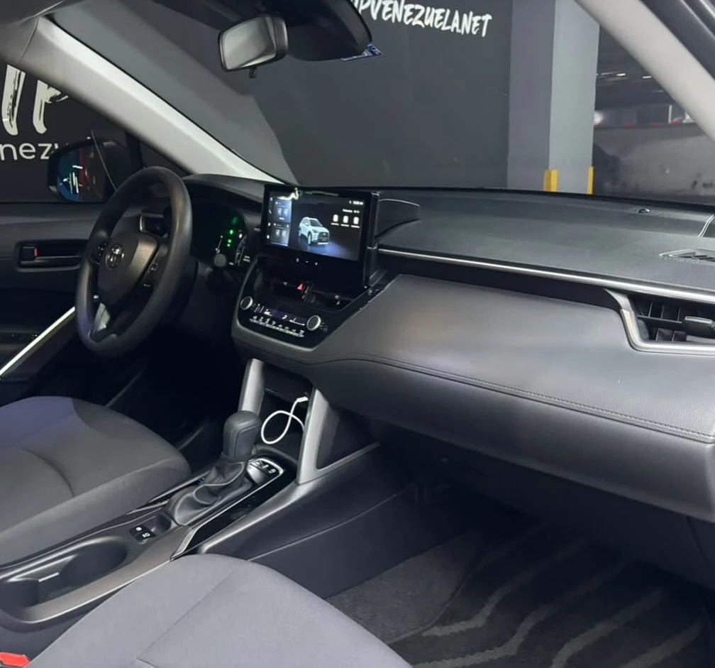 2025 Toyota Corolla Cross 2.0 — foto 6