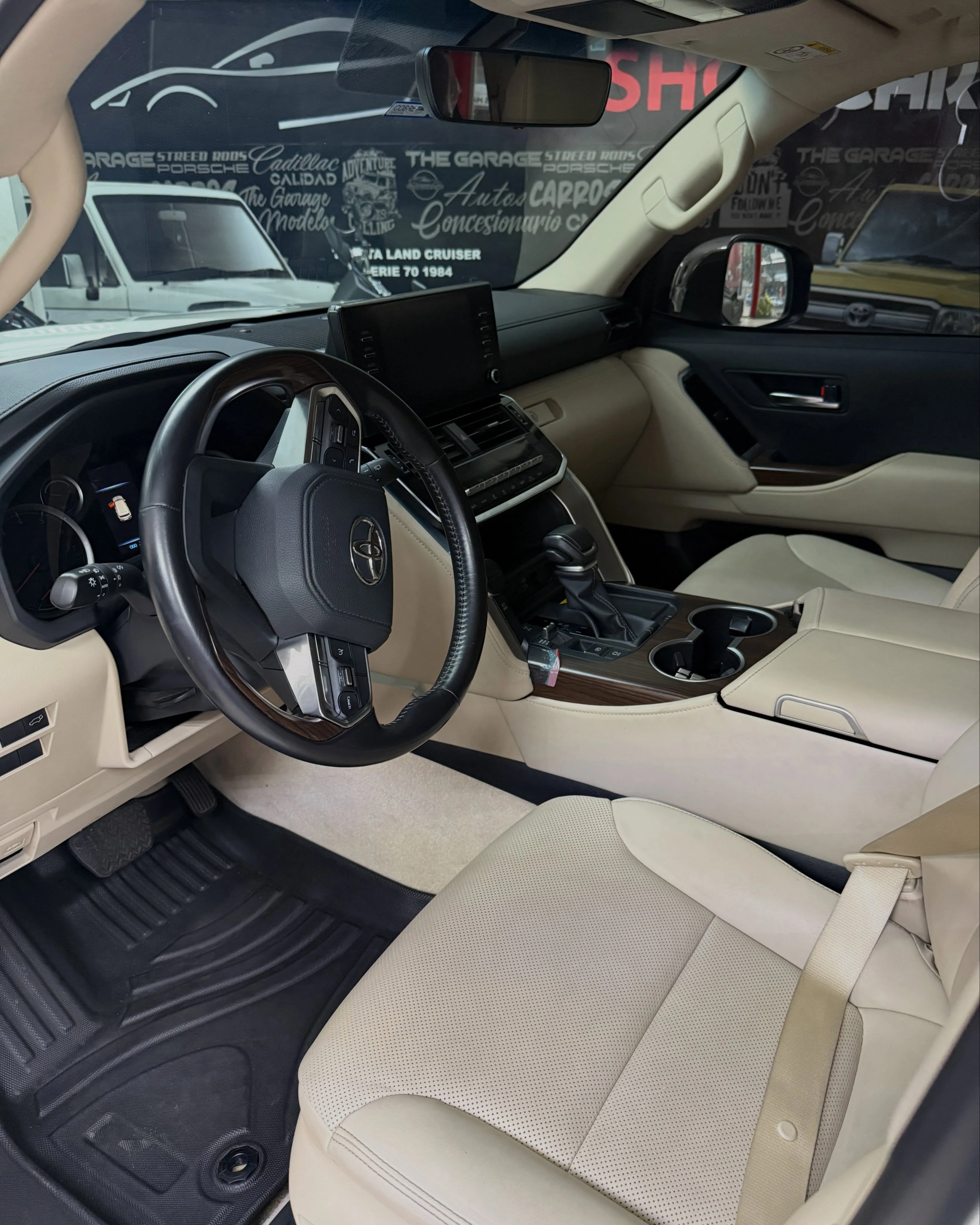 2022 Toyota Land Cruiser — foto 6