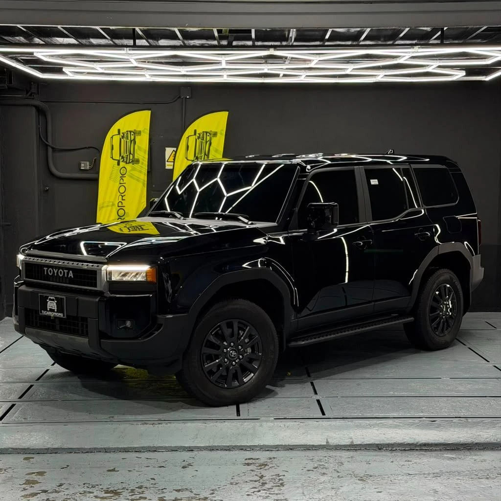2025 Toyota Land Cruiser Prado
