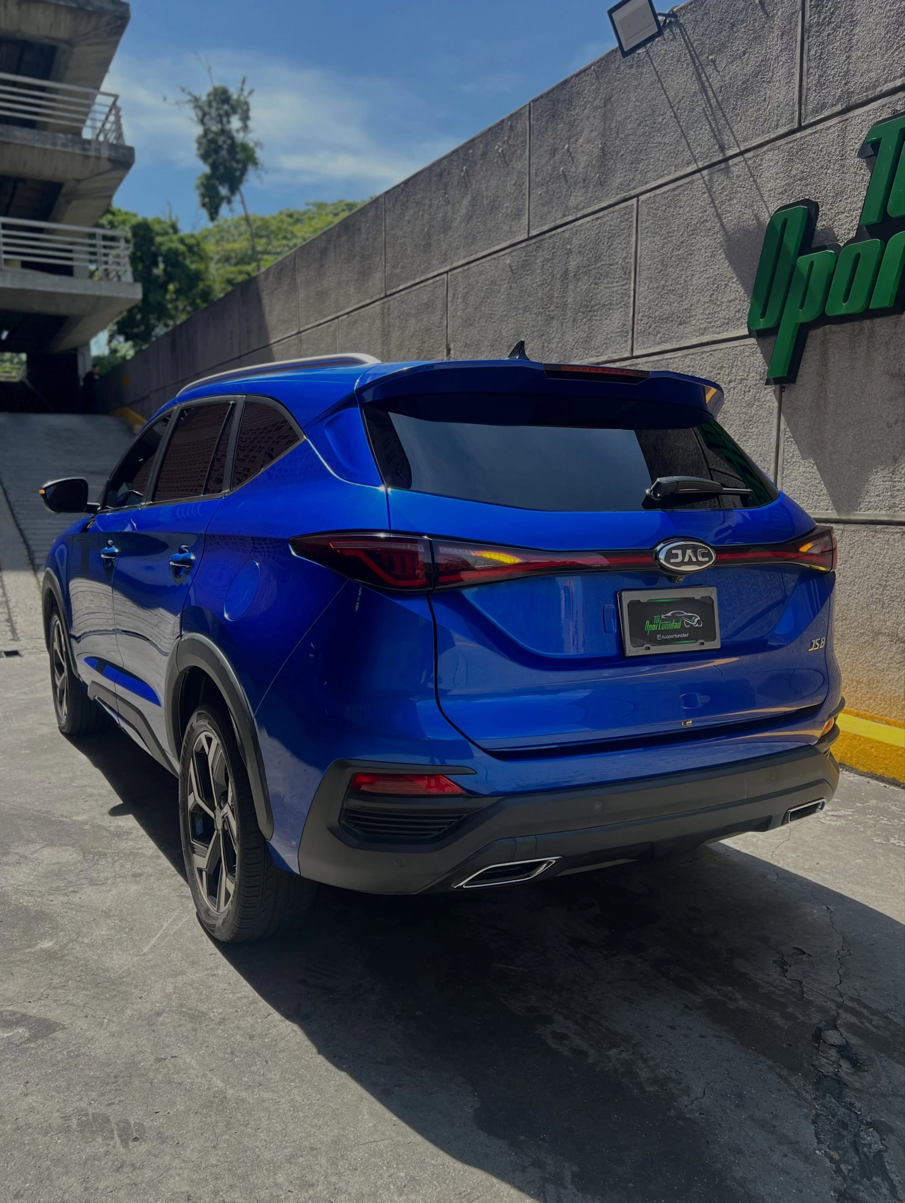 2024 JAC JS8 — foto 5