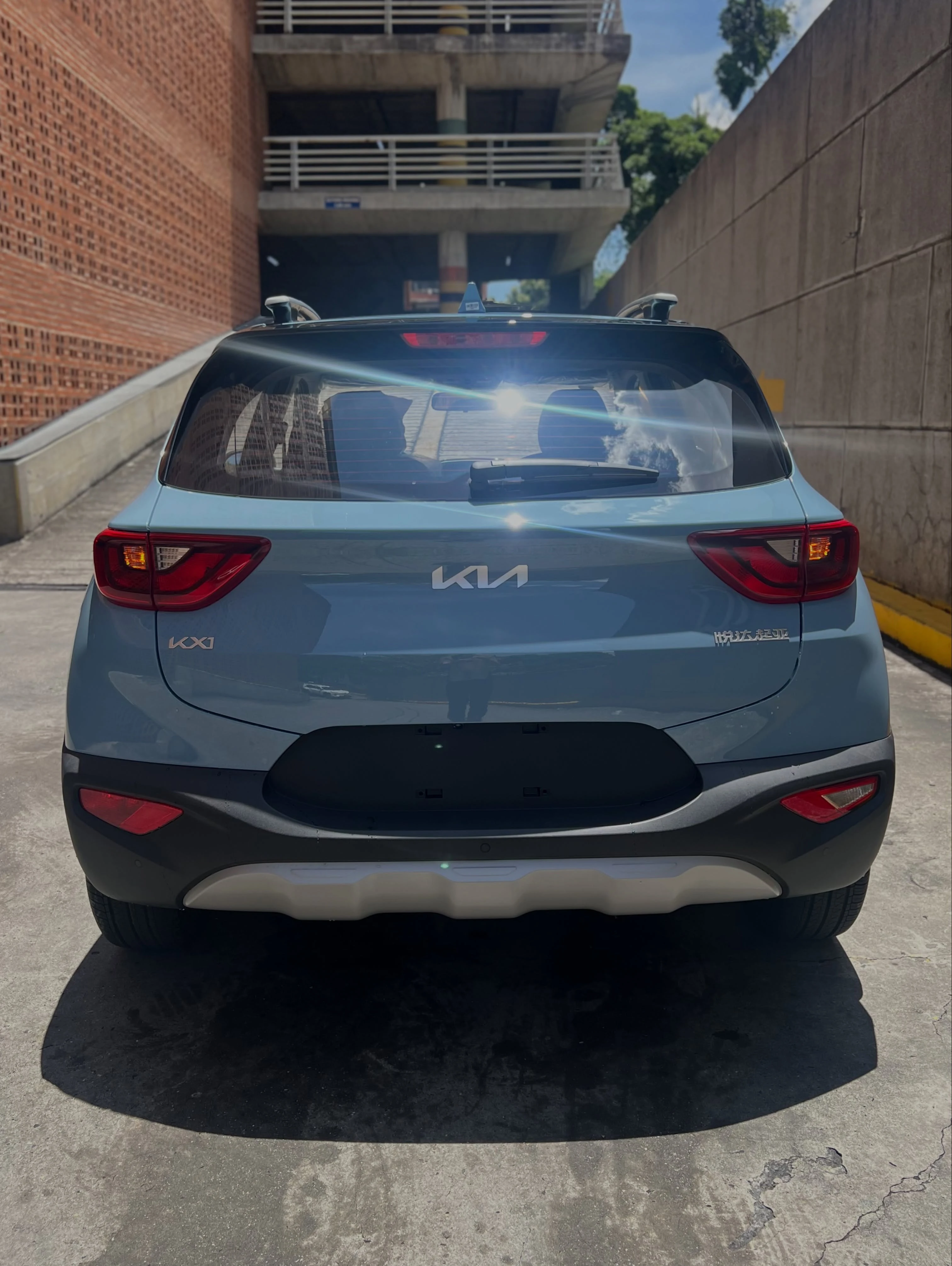 2026 Kia KX1 — foto 4