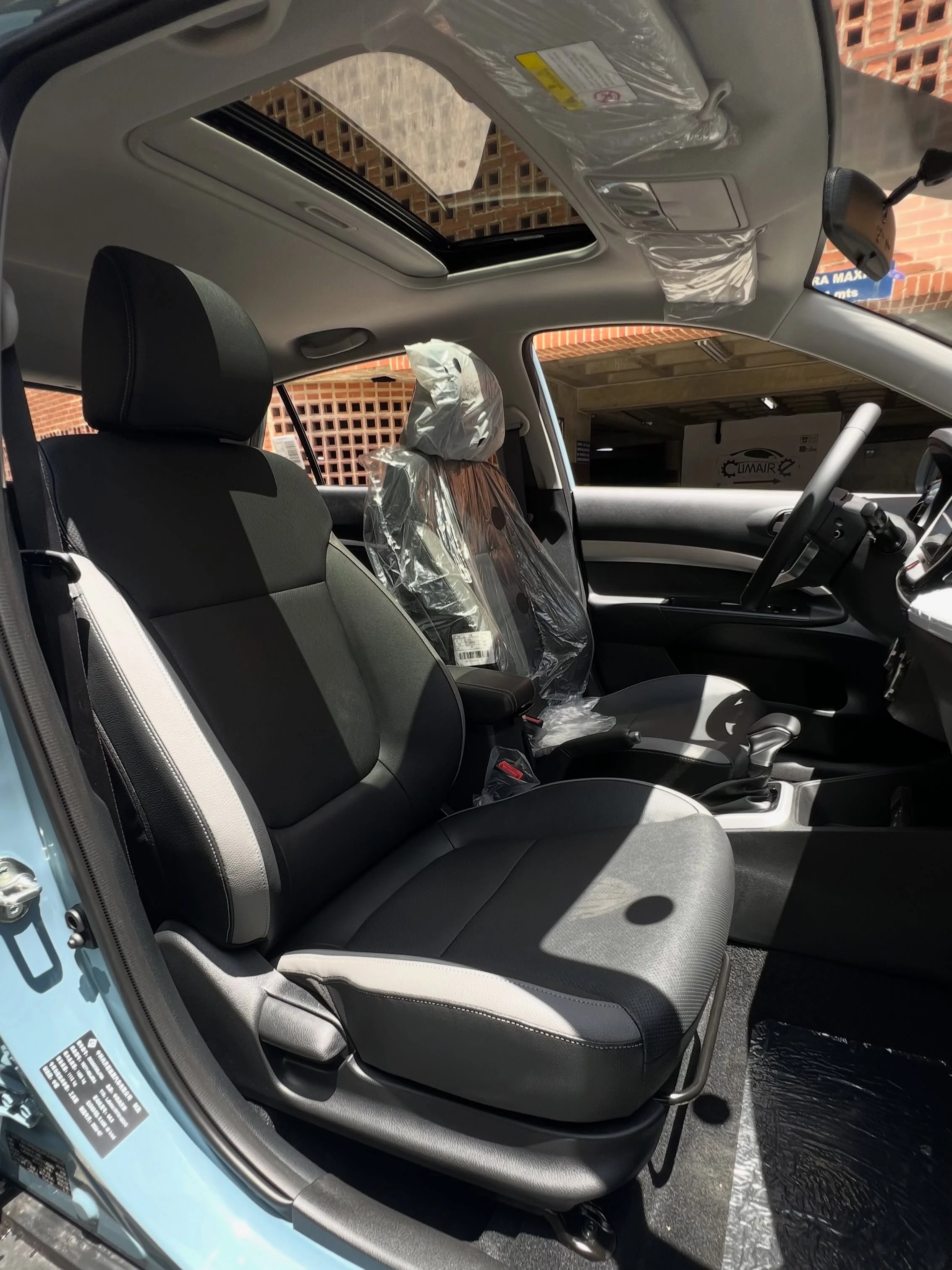 2026 Kia KX1 — foto 12
