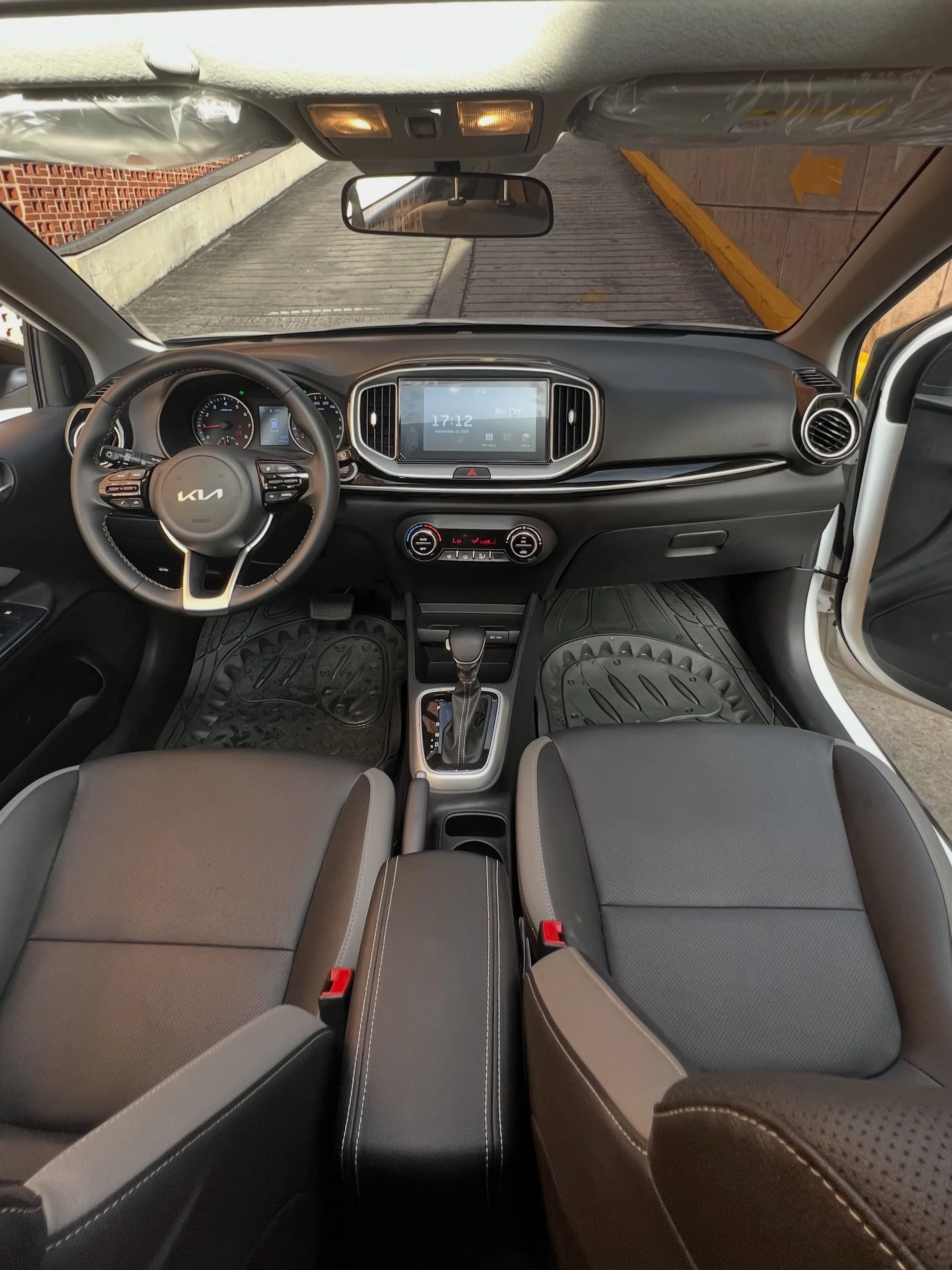 2025 Kia KX1 — foto 9