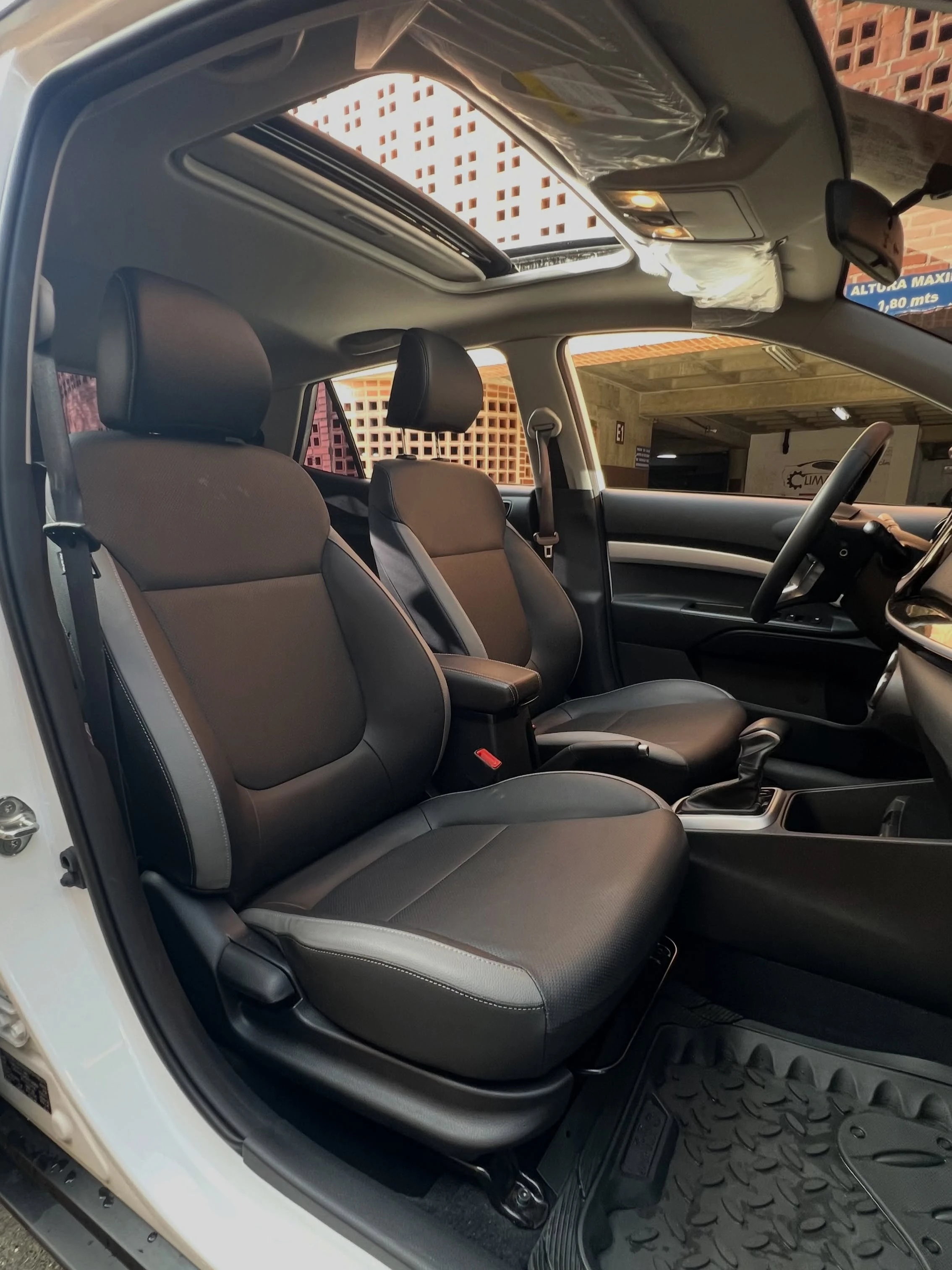 2025 Kia KX1 — foto 12