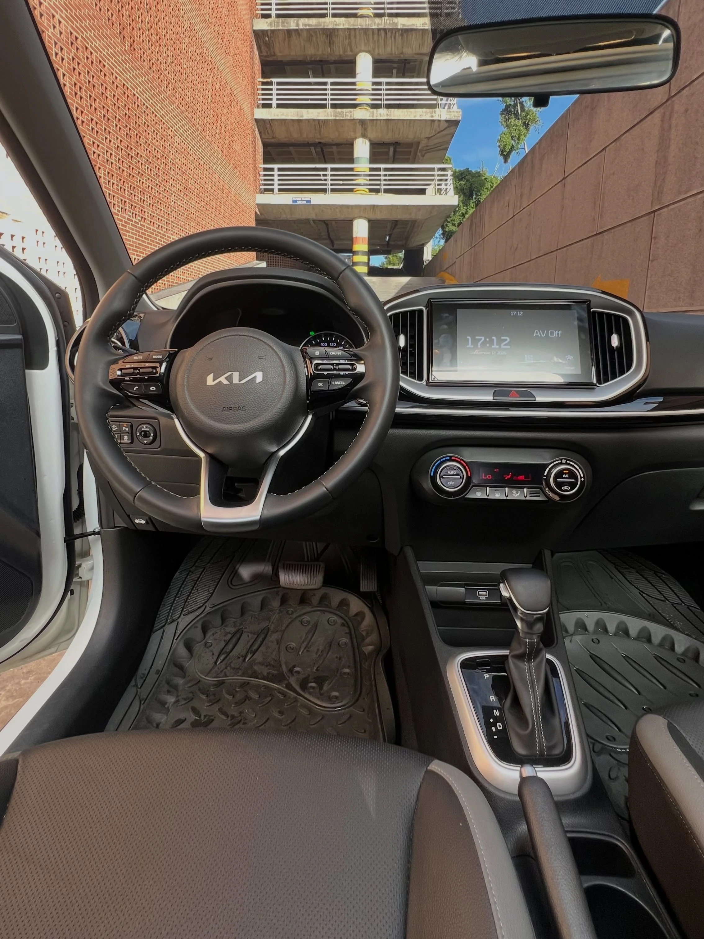 2025 Kia KX1 — foto 13