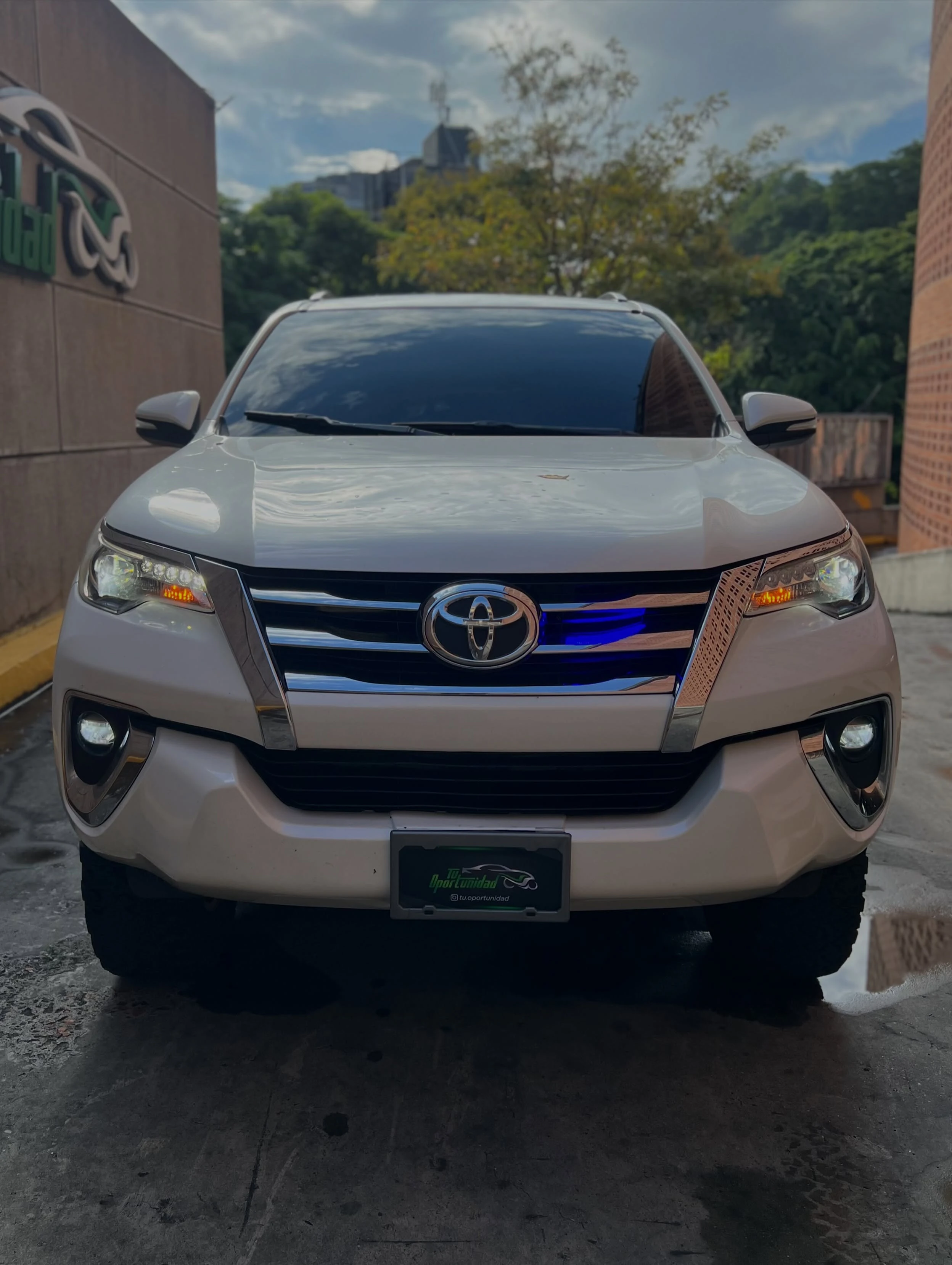 2017 Toyota Fortuner VX.R+ — foto 2