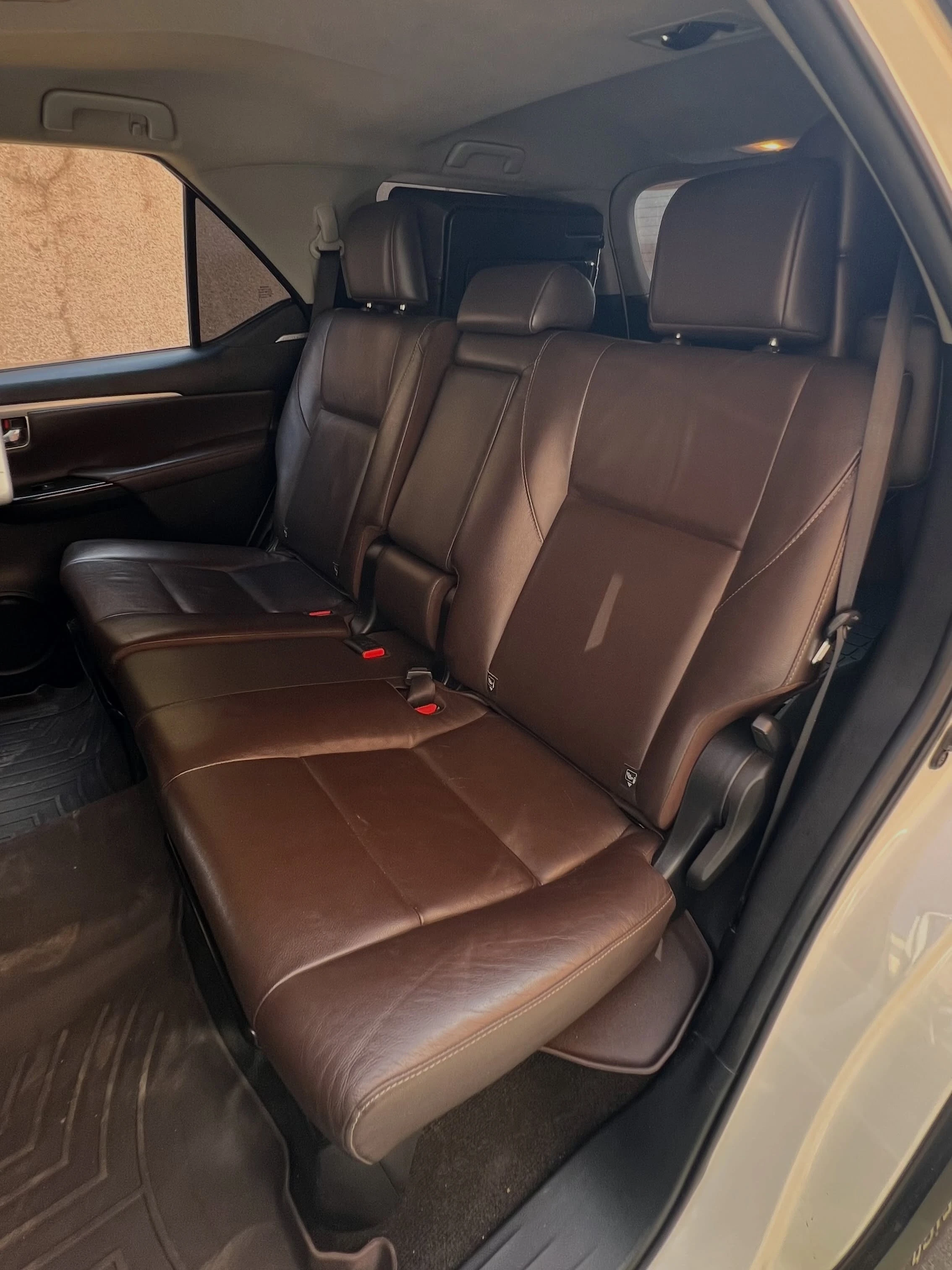 2017 Toyota Fortuner VX.R+ — foto 7