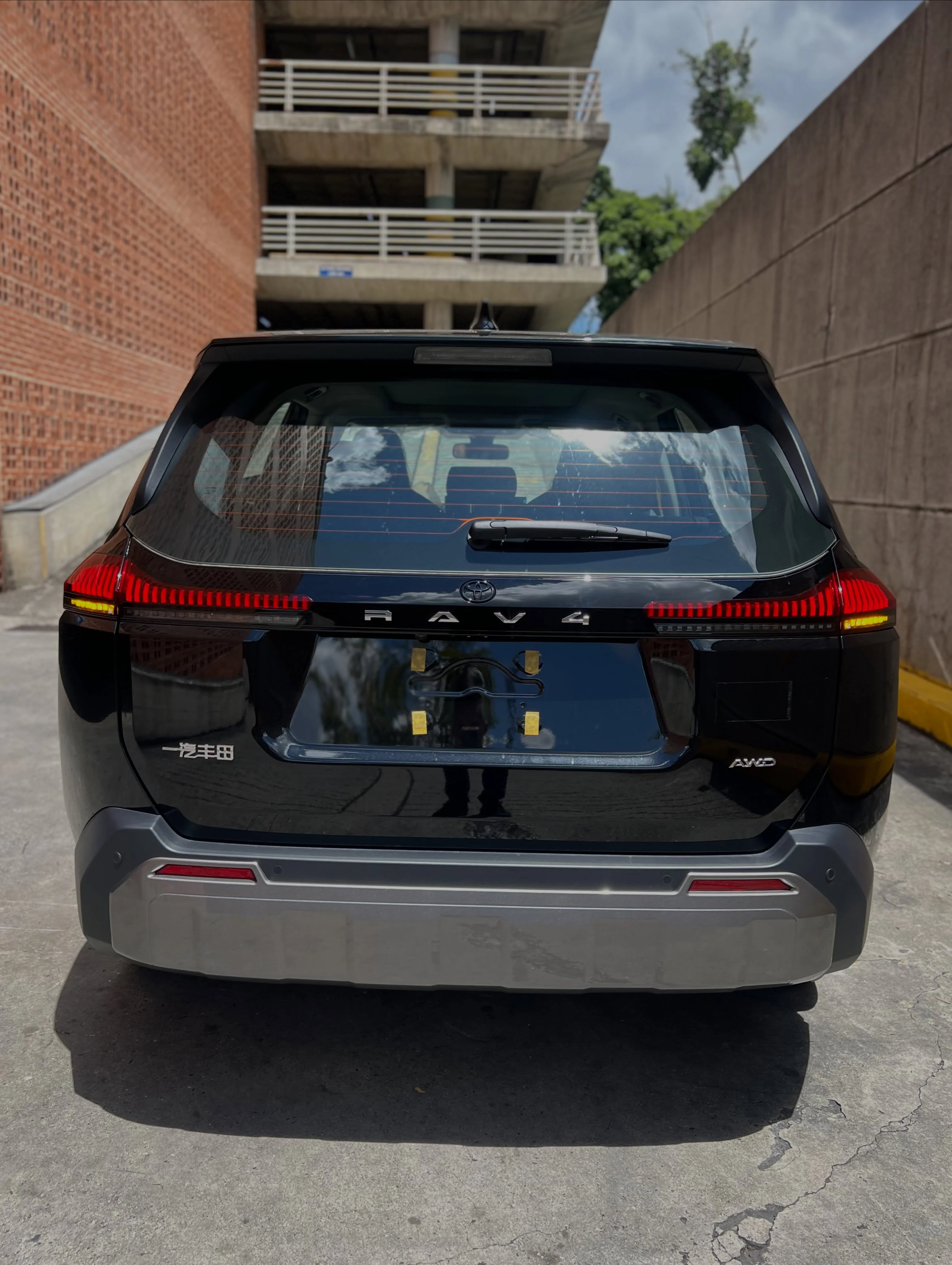 2026 Toyota RAV4 — foto 4