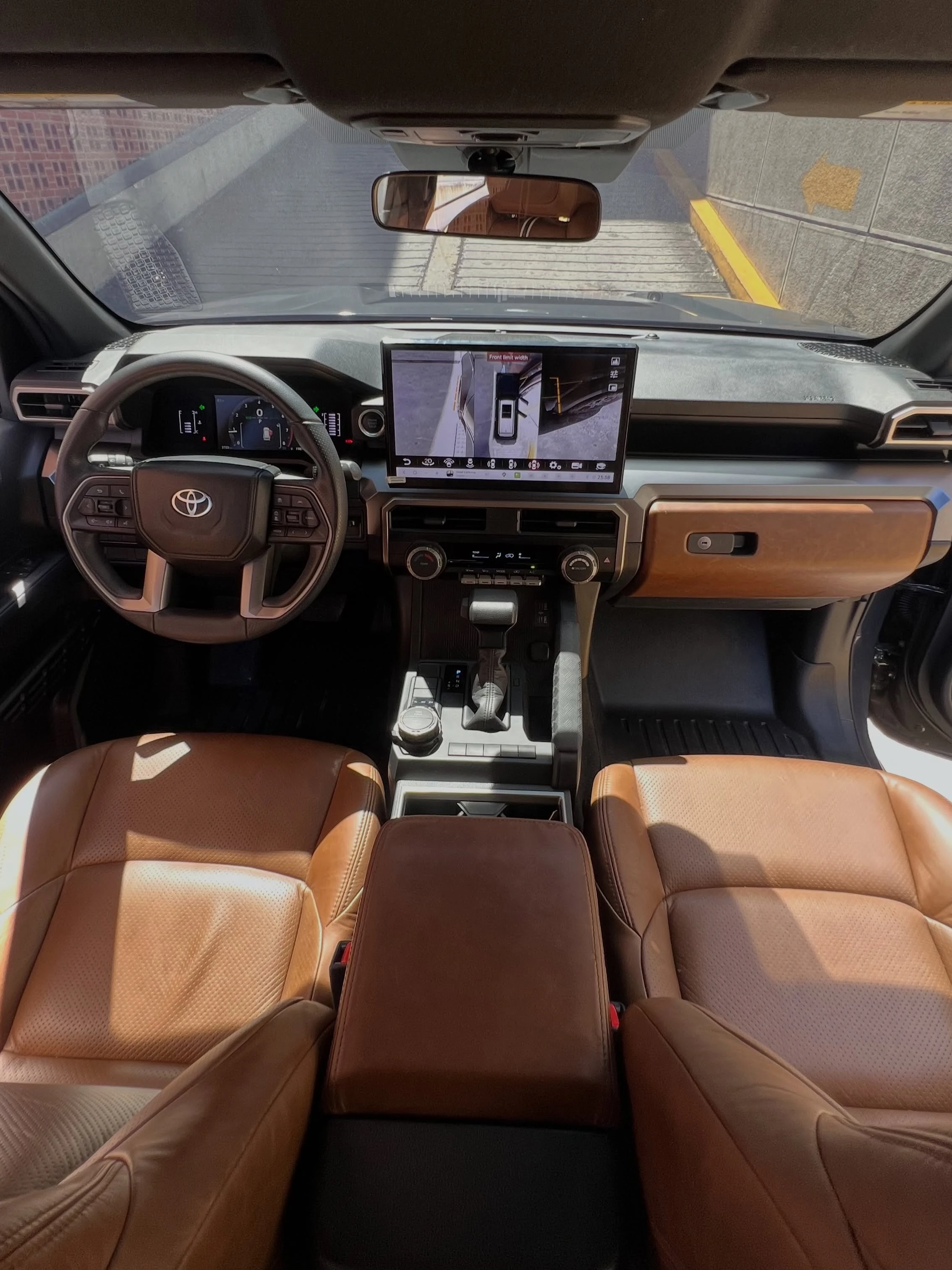 2025 Toyota 4Runner SR5 — foto 9