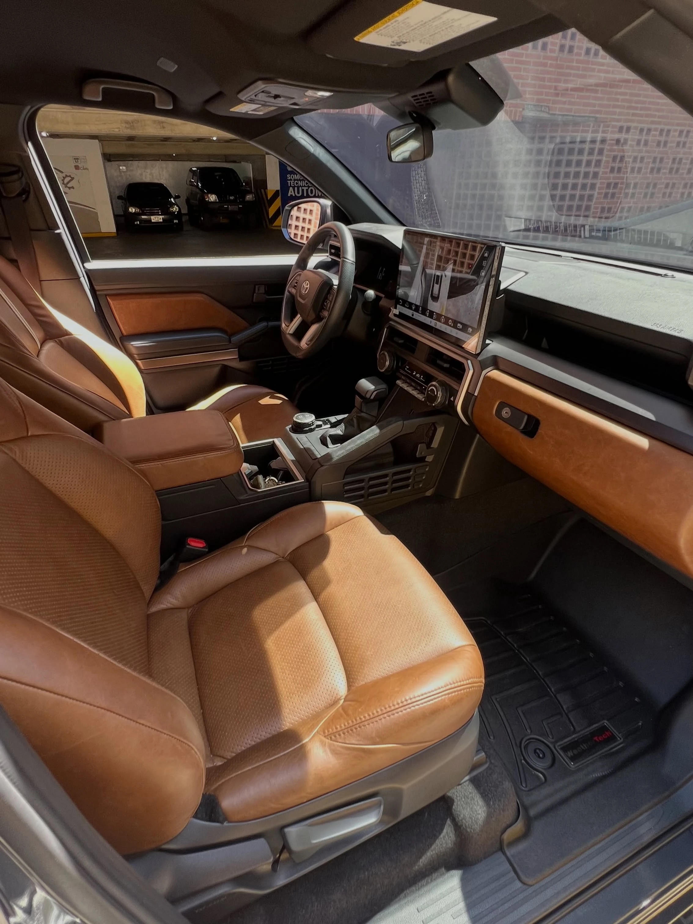 2025 Toyota 4Runner SR5 — foto 11
