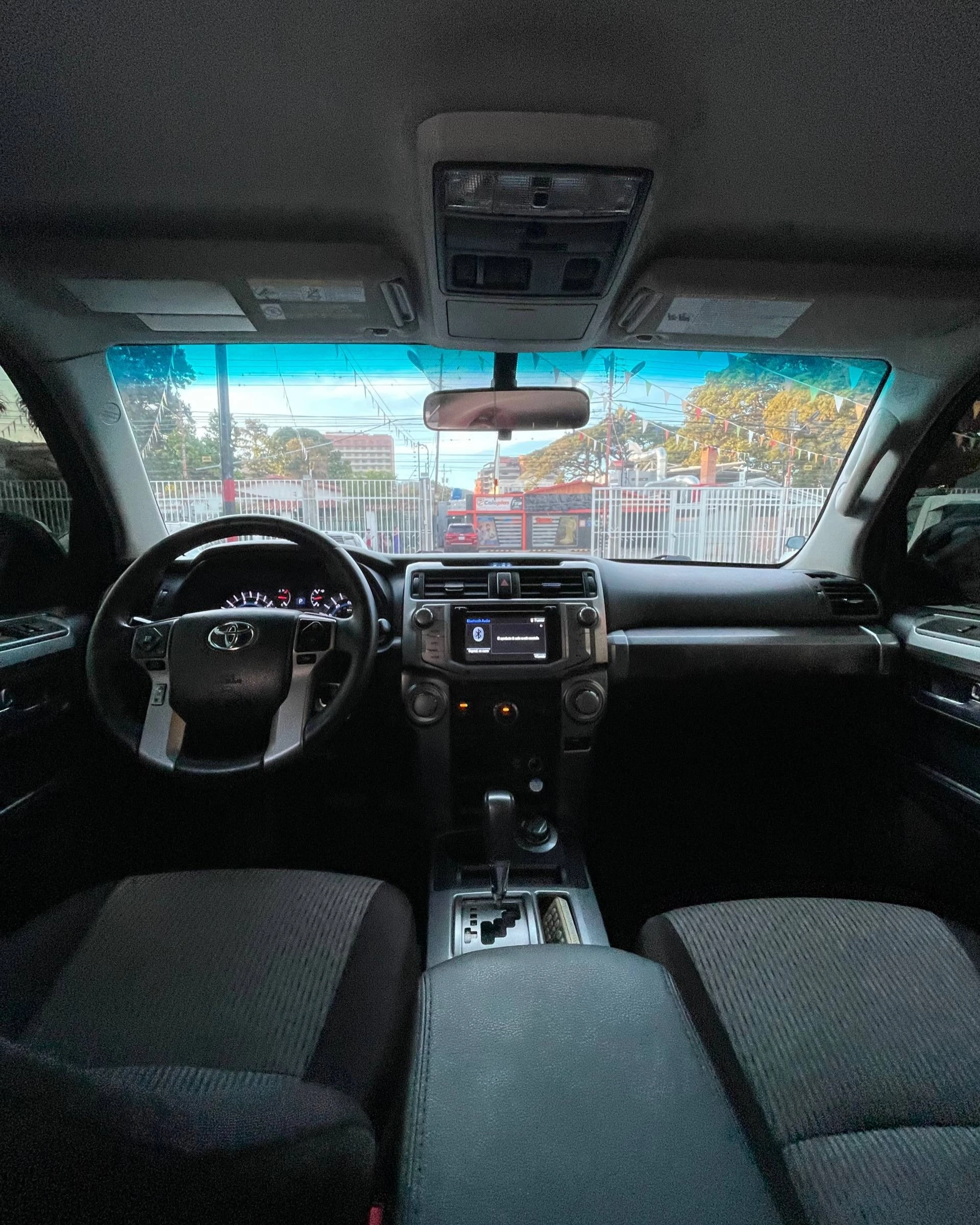 2018 Toyota 4Runner 4RUNNER SR5 — foto 8