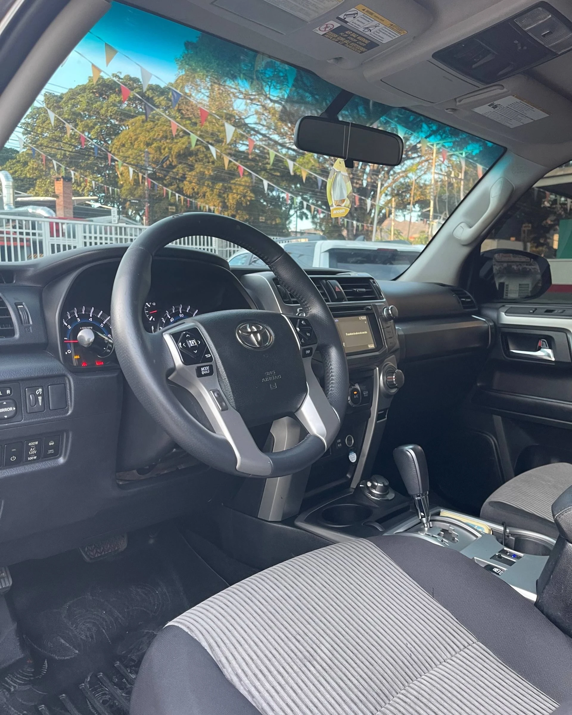 2018 Toyota 4Runner 4RUNNER SR5 — foto 9