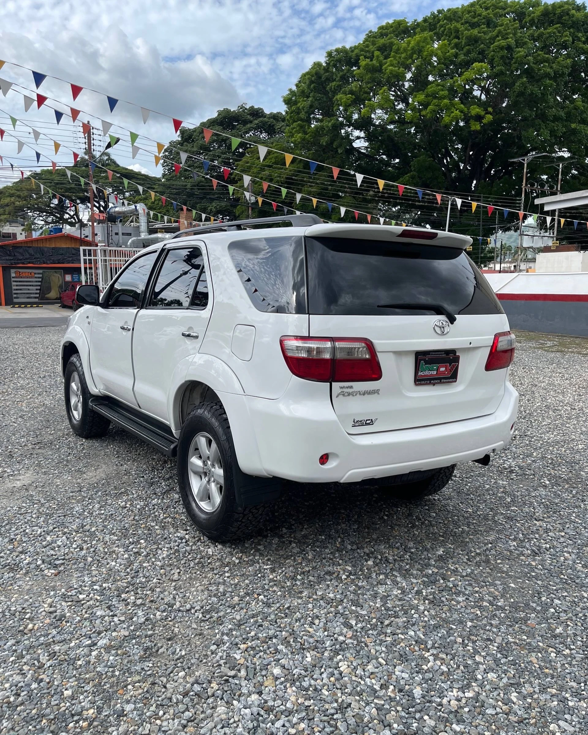 2011 Toyota Fortuner FORTUNER — foto 6