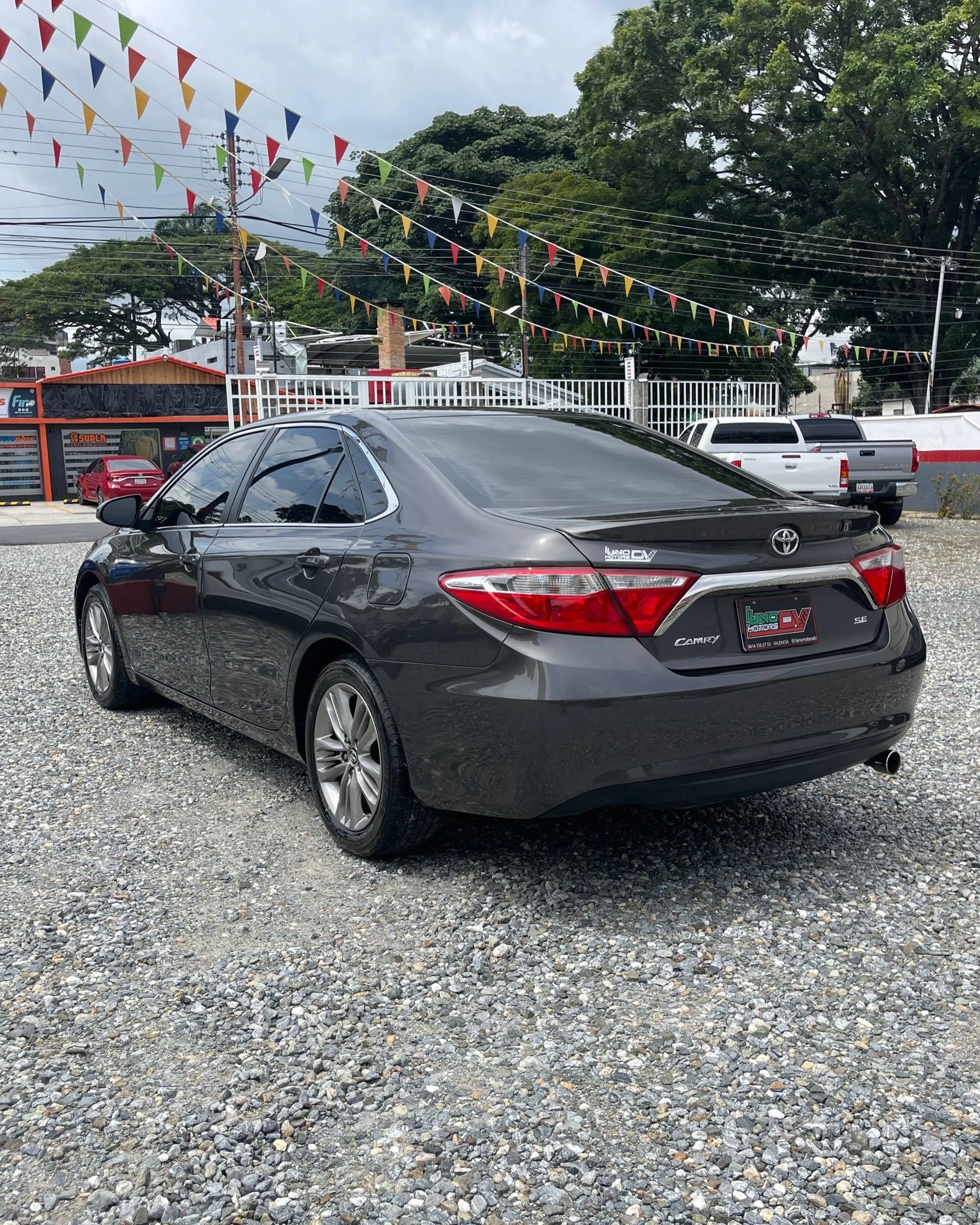 2016 Toyota Camry CAMRY (Excelente condición) — foto 6