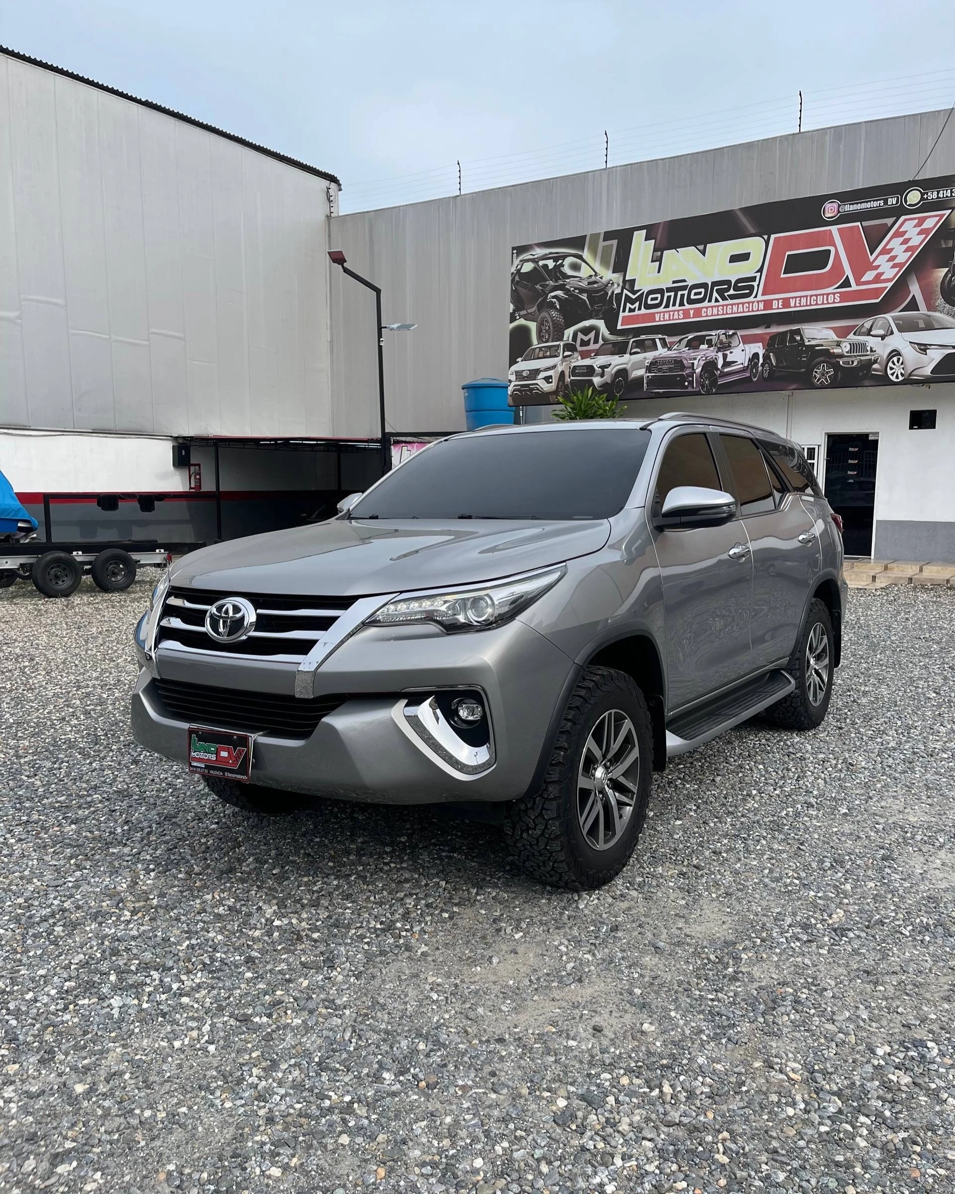 2019 Toyota Fortuner — foto 2
