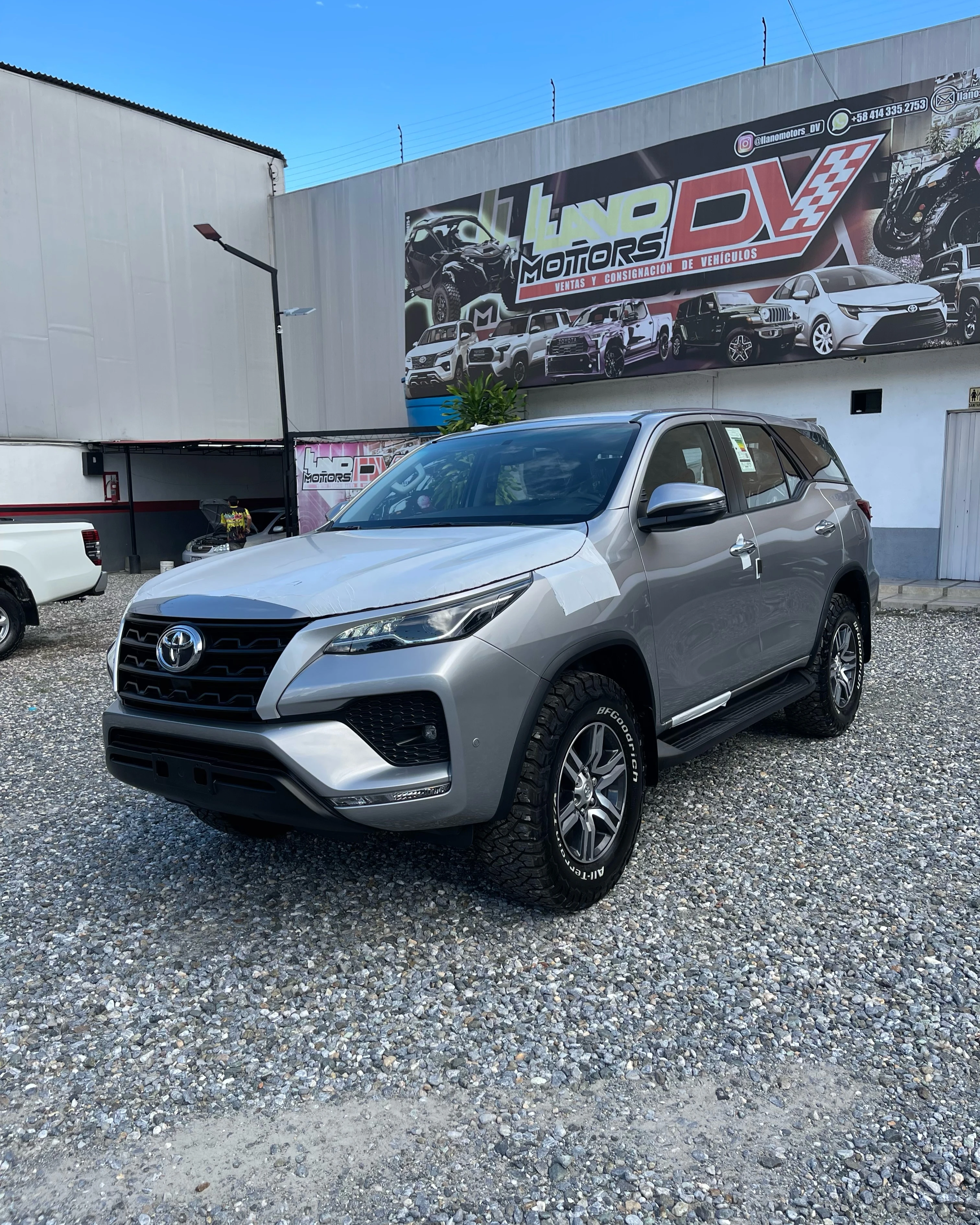 2026 Toyota Fortuner EXR (Equipamiento VXR) — foto 2
