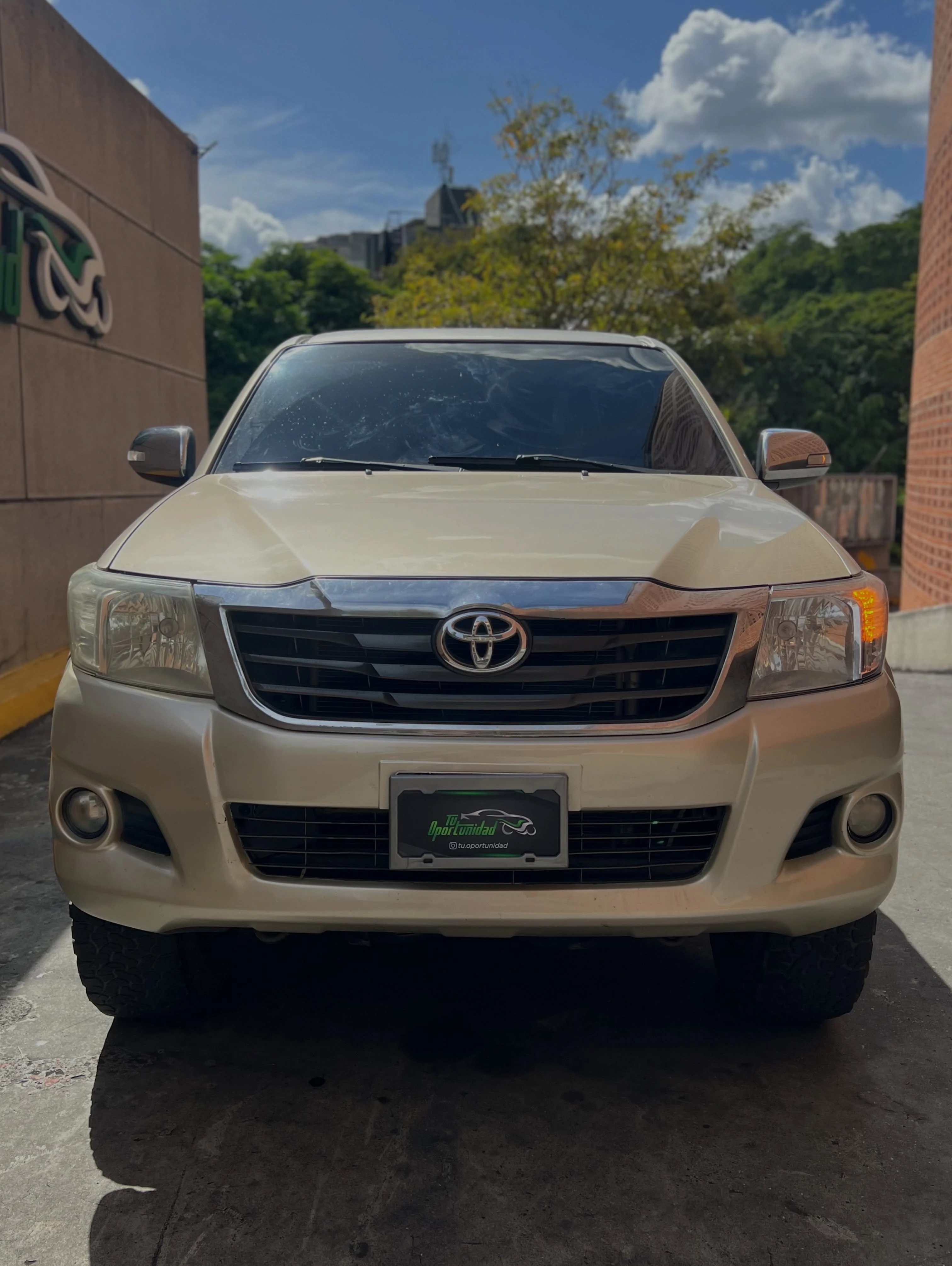 2015 Toyota Hilux
