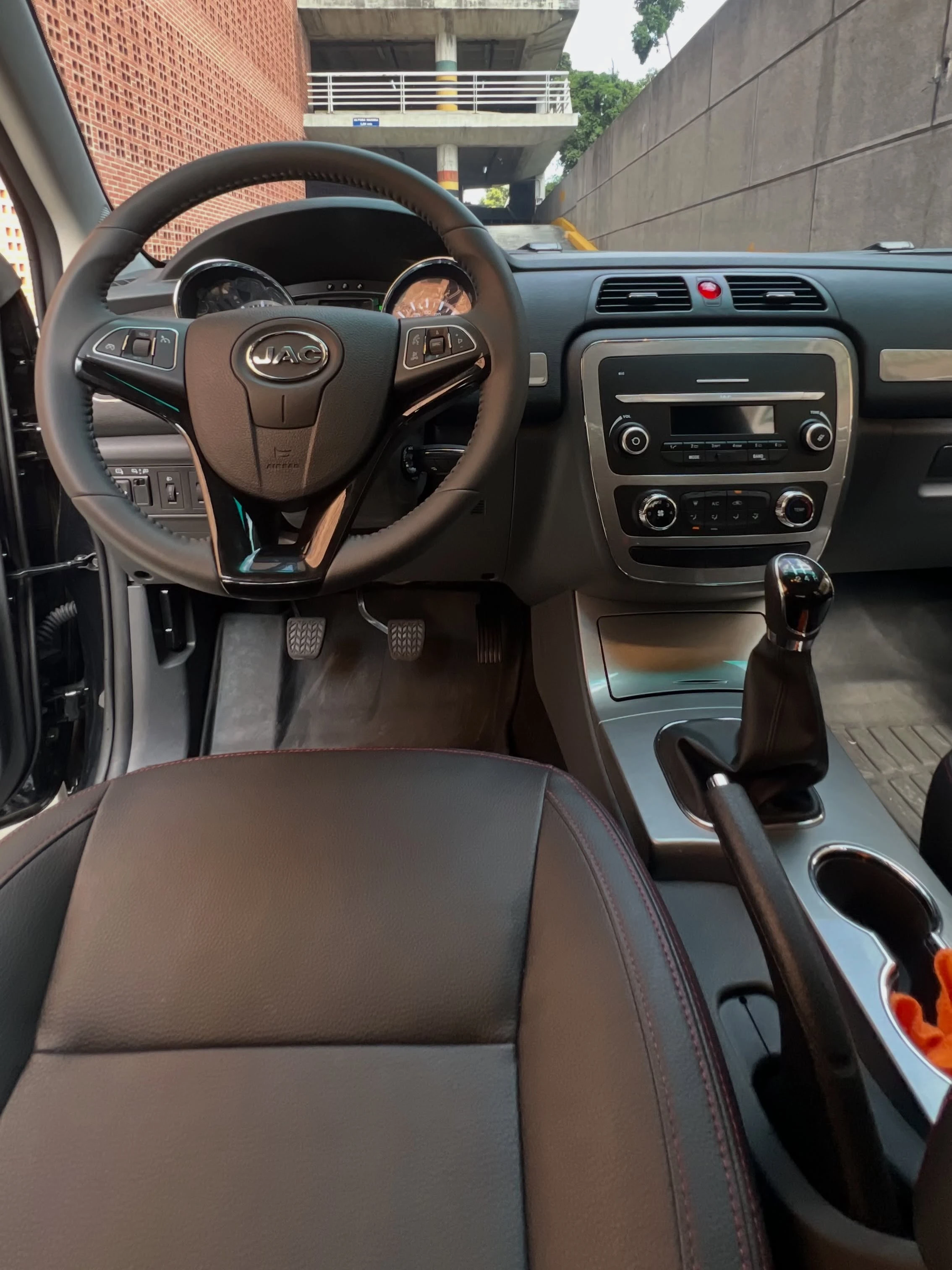 2026 JAC T6 — foto 13