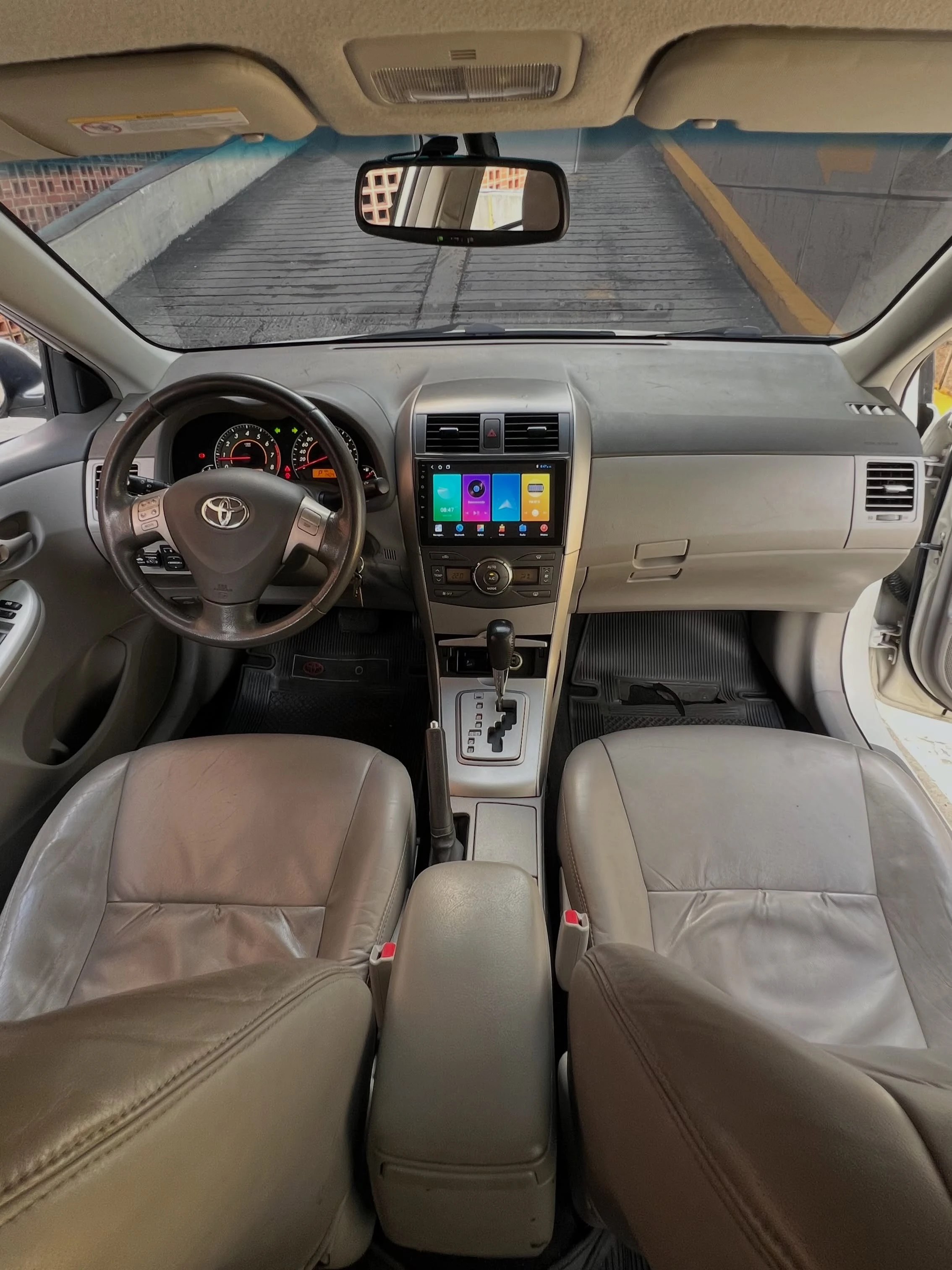 2010 Toyota Corolla GLi — foto 9