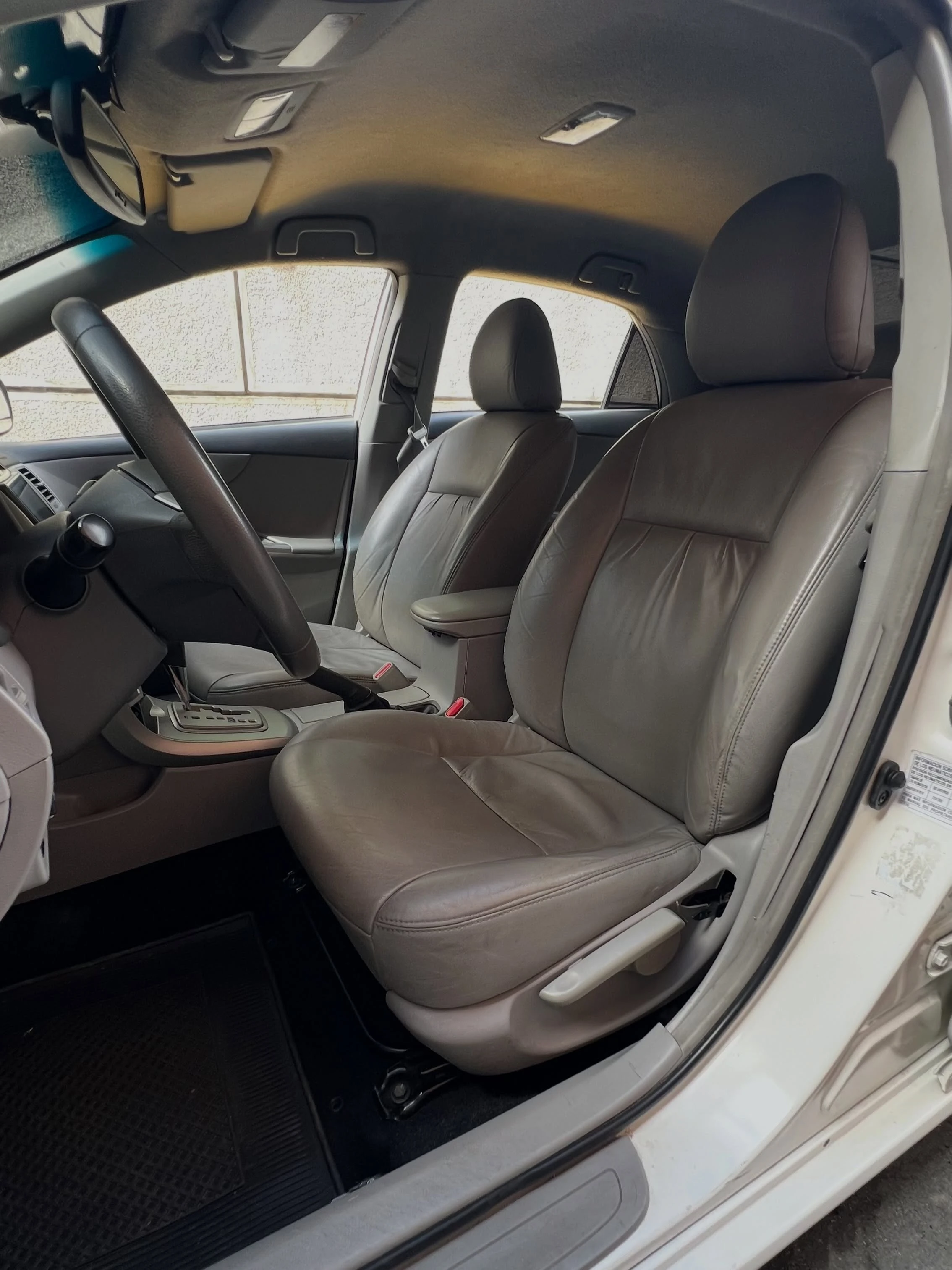2010 Toyota Corolla GLi — foto 14