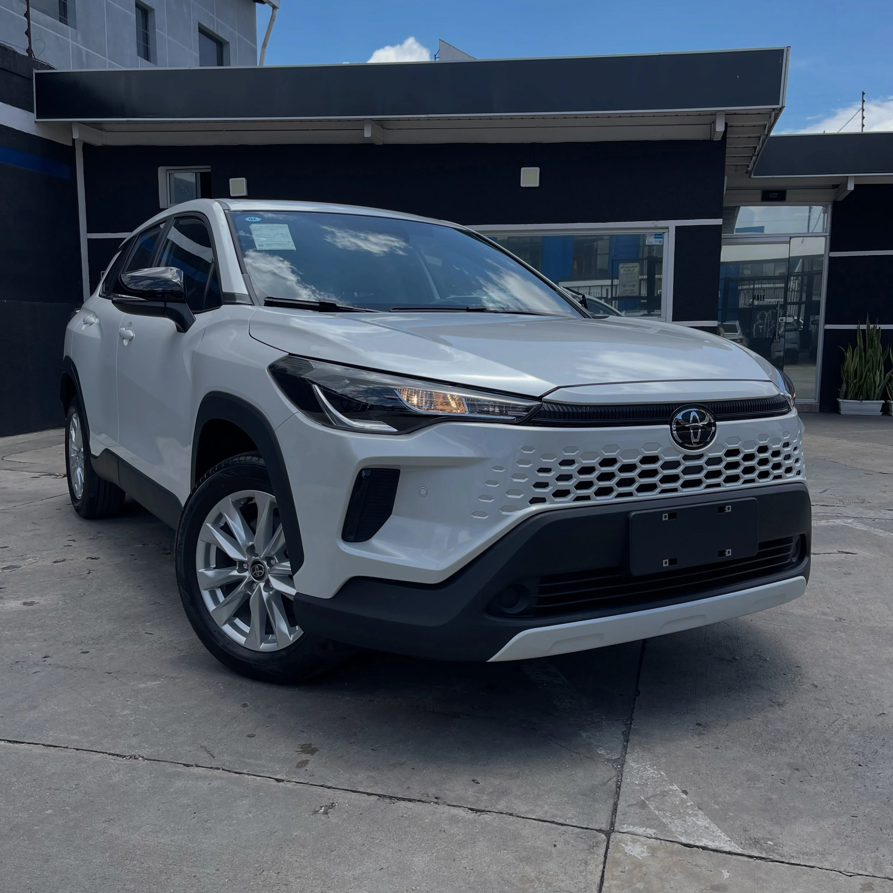 2026 Toyota Corolla Cross Élite — foto 3