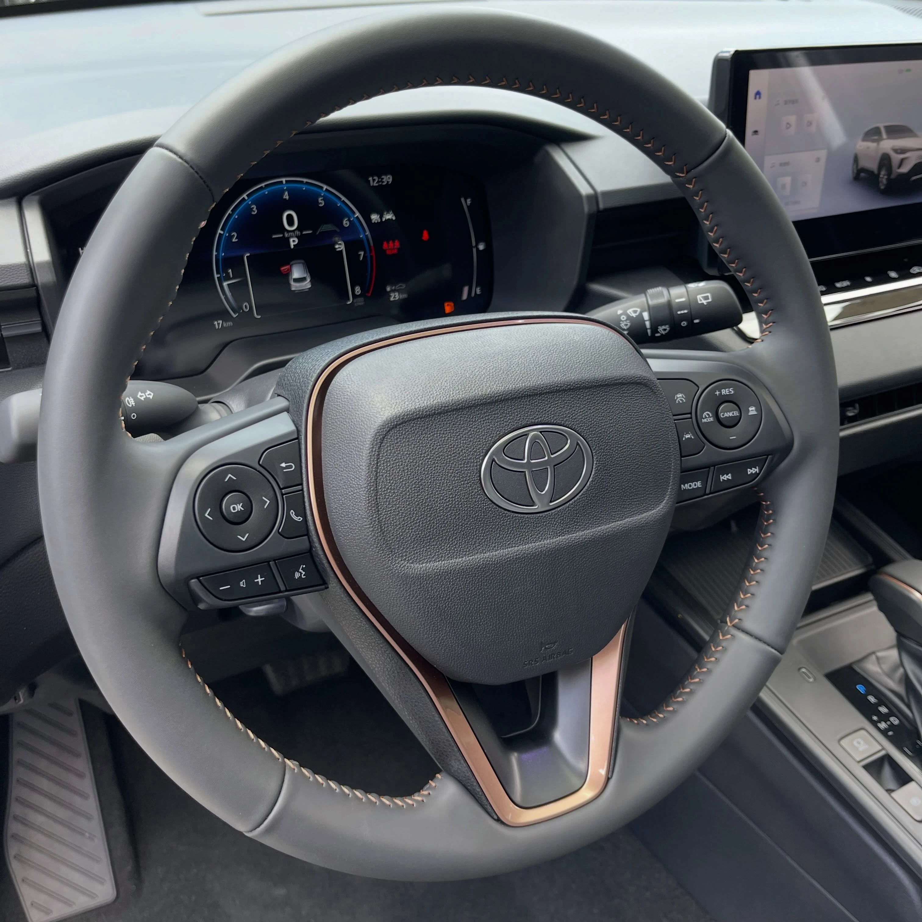 2026 Toyota Corolla Cross Élite — foto 12